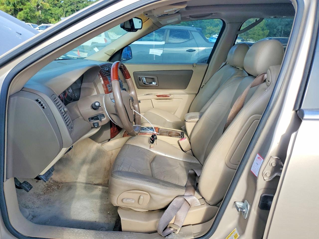 2006 Cadillac Srx Beige vin: 1GYEE637760151178