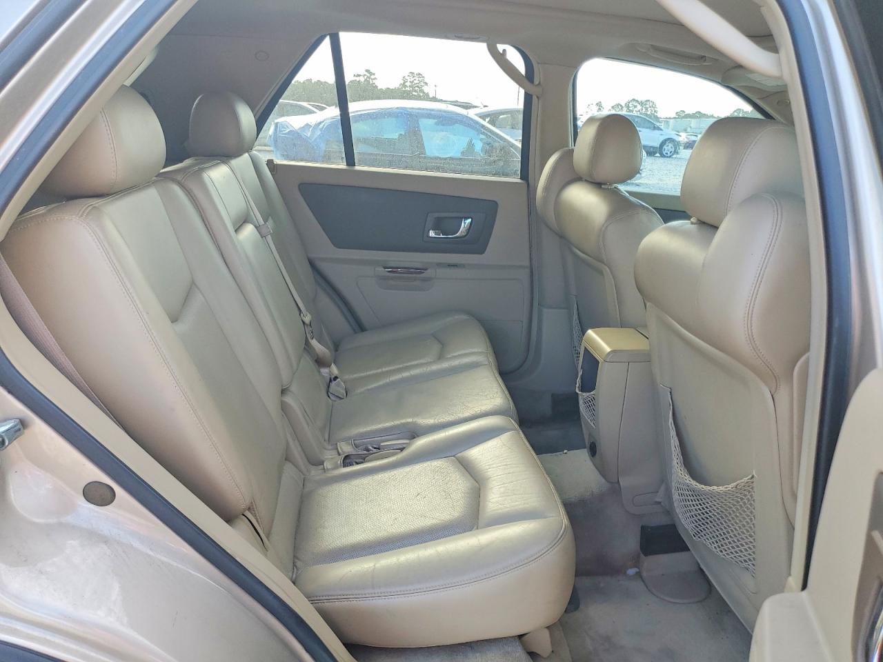 2006 Cadillac Srx Beige vin: 1GYEE637760151178