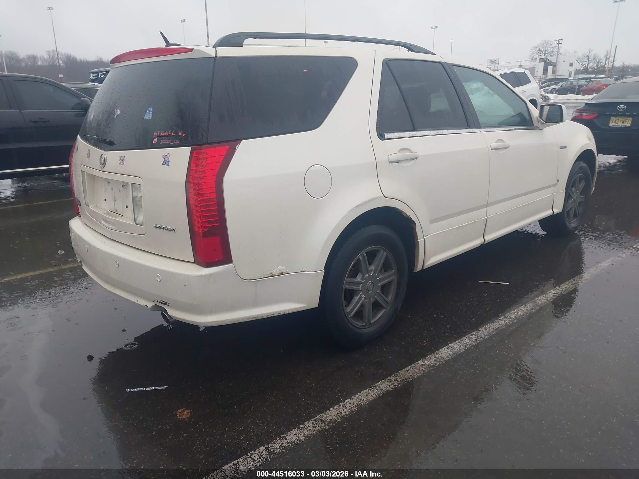 2006 Cadillac Srx V6 White vin: 1GYEE637760173701