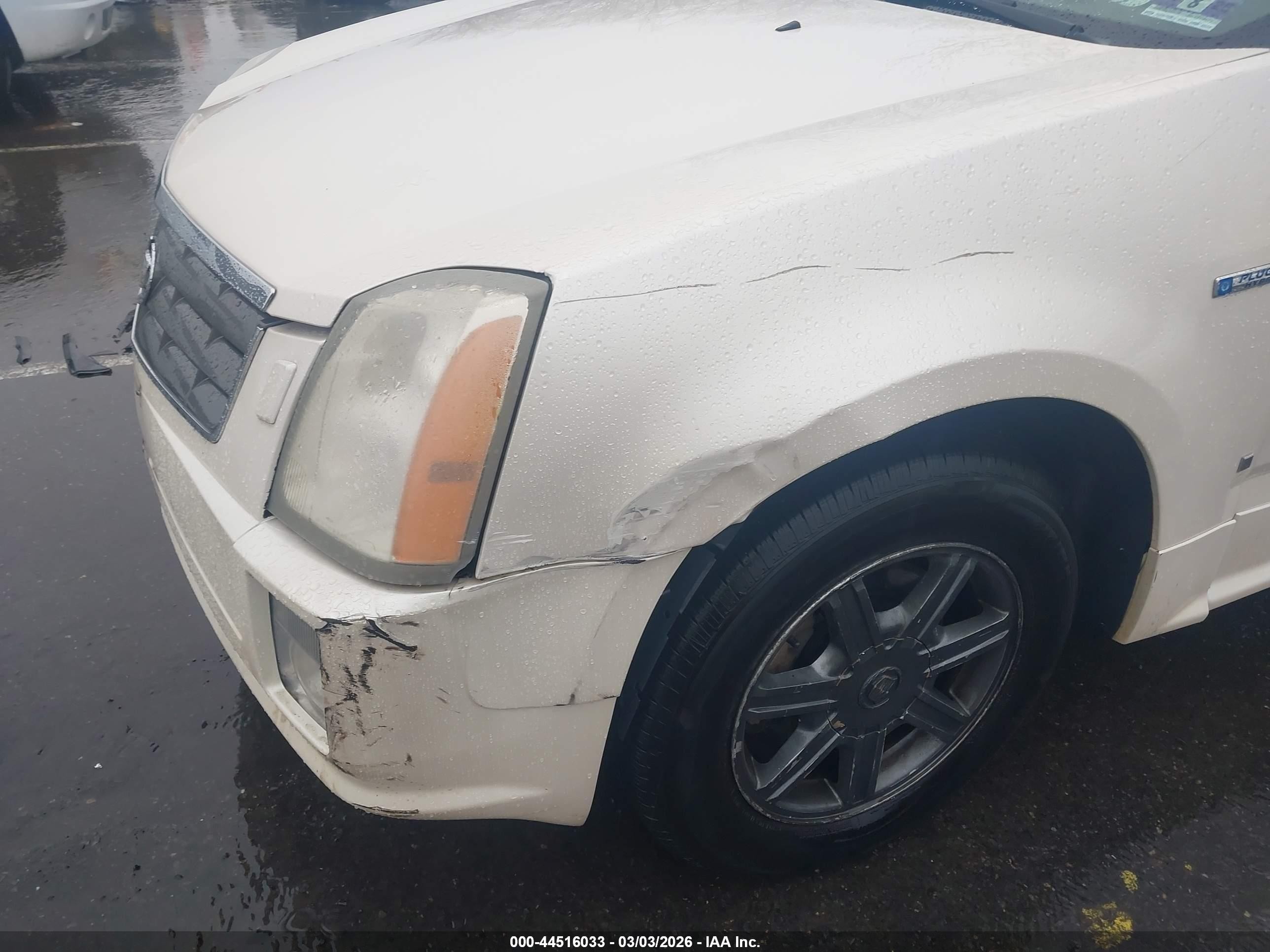 2006 Cadillac Srx V6 White vin: 1GYEE637760173701