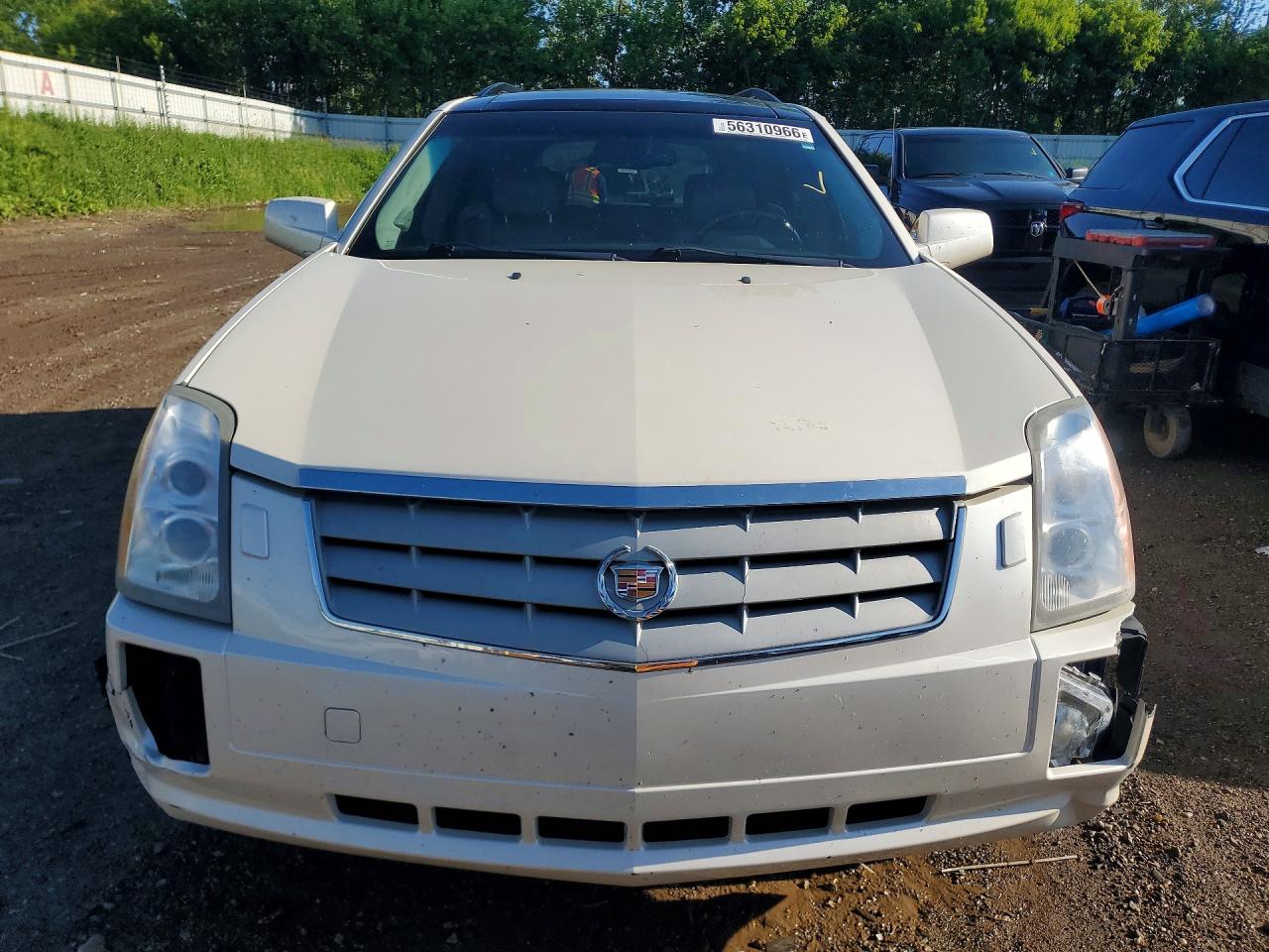 2008 Cadillac Srx White vin: 1GYEE637780183941