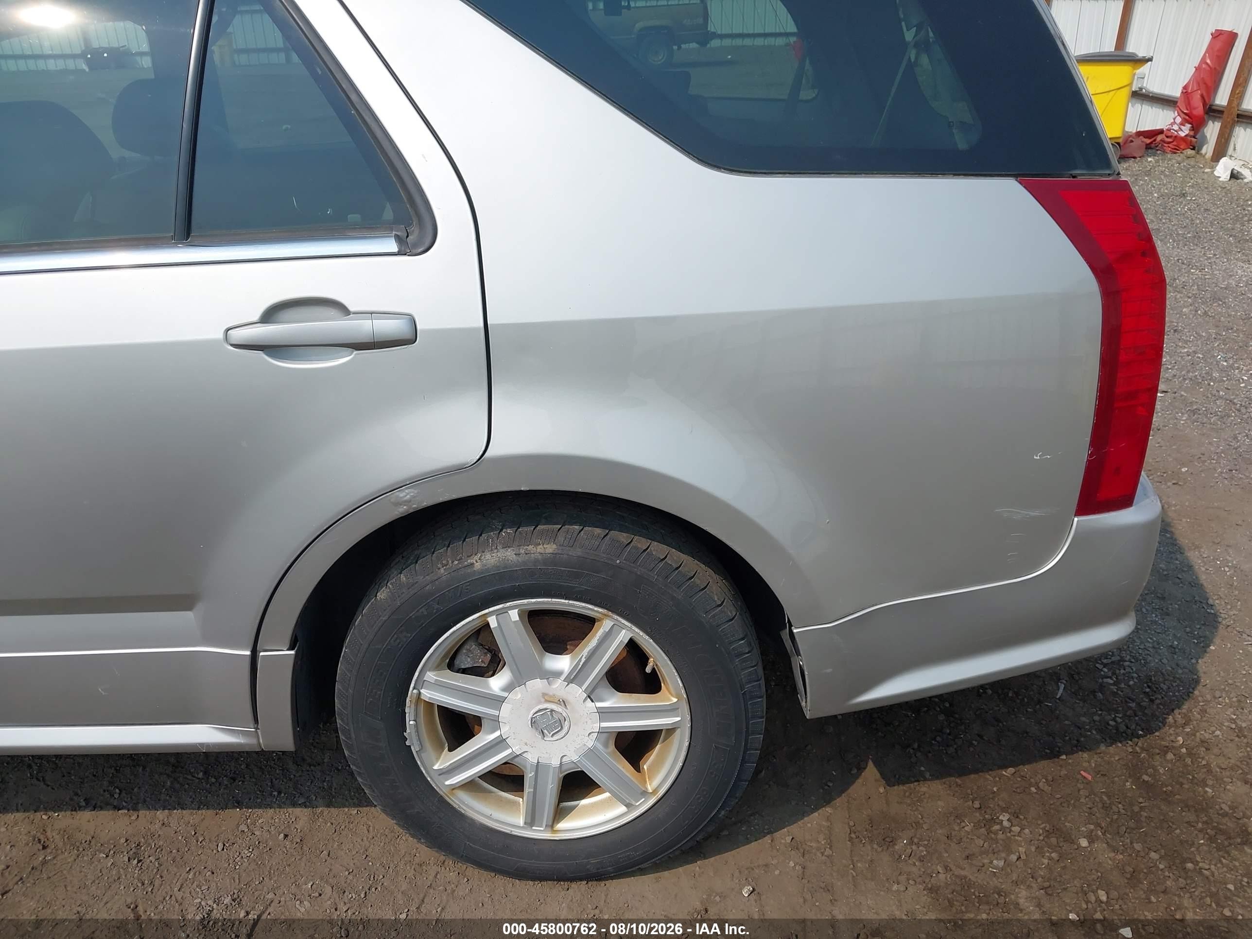 2004 Cadillac Srx Standard Silver vin: 1GYEE637840158279