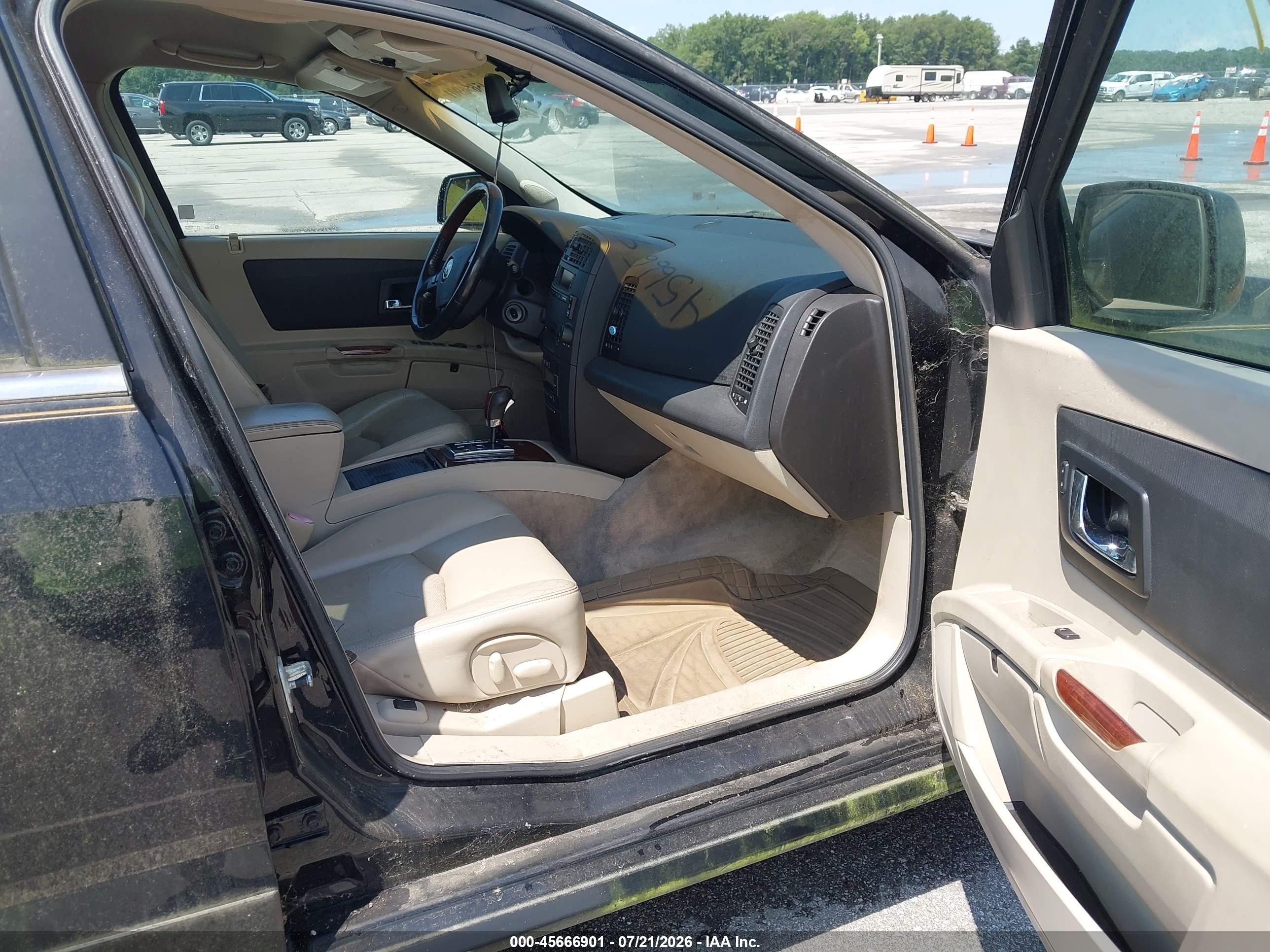 2005 Cadillac Srx V6 Black vin: 1GYEE637850126028