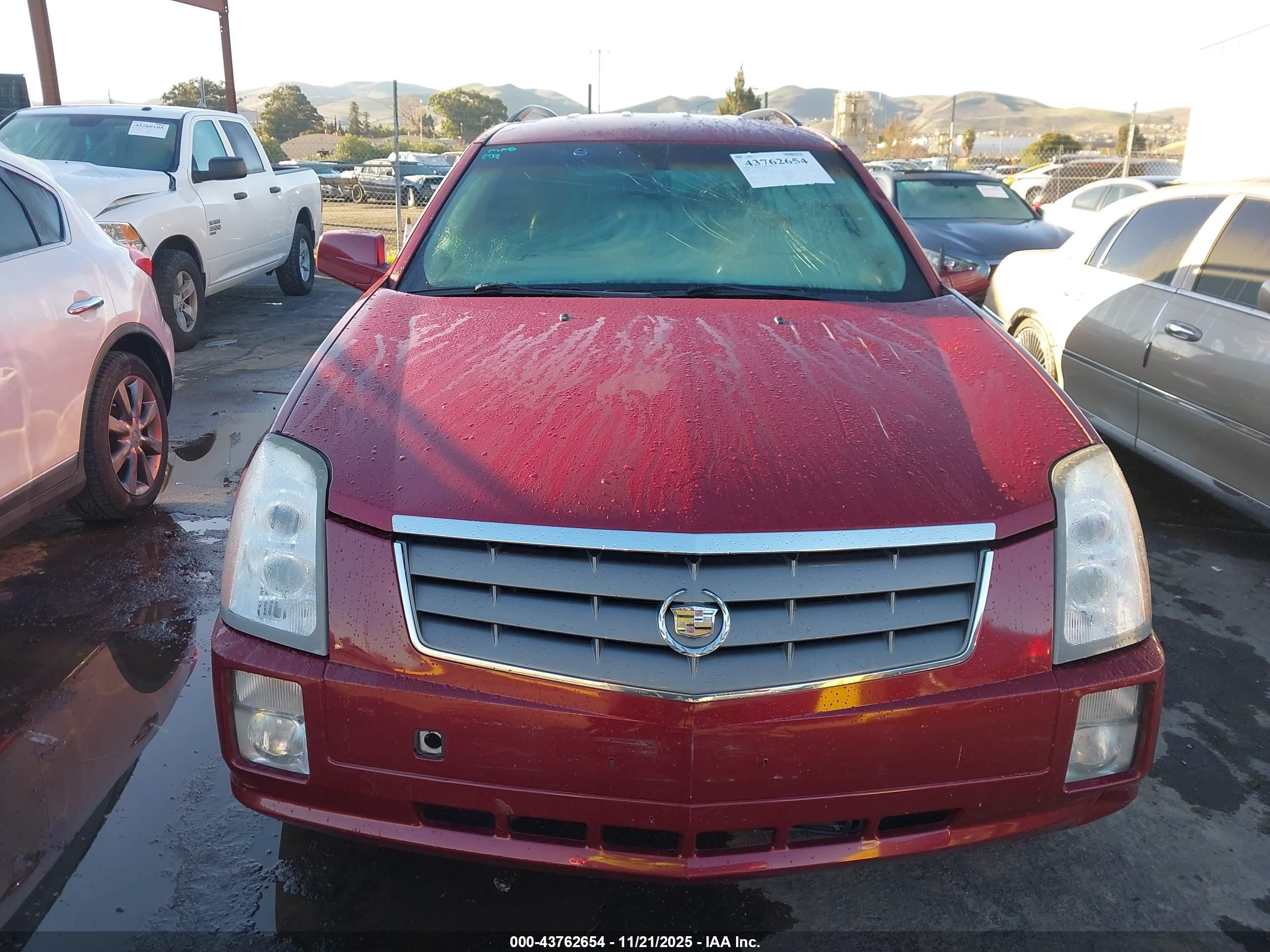 2005 Cadillac Srx V6 Красный vin: 1GYEE637950100263