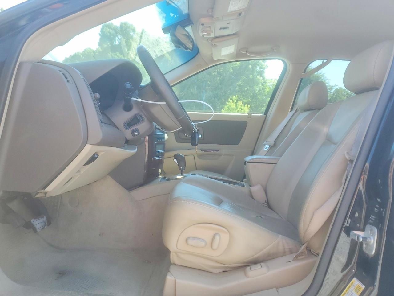 2006 Cadillac Srx Черный vin: 1GYEE637960149562