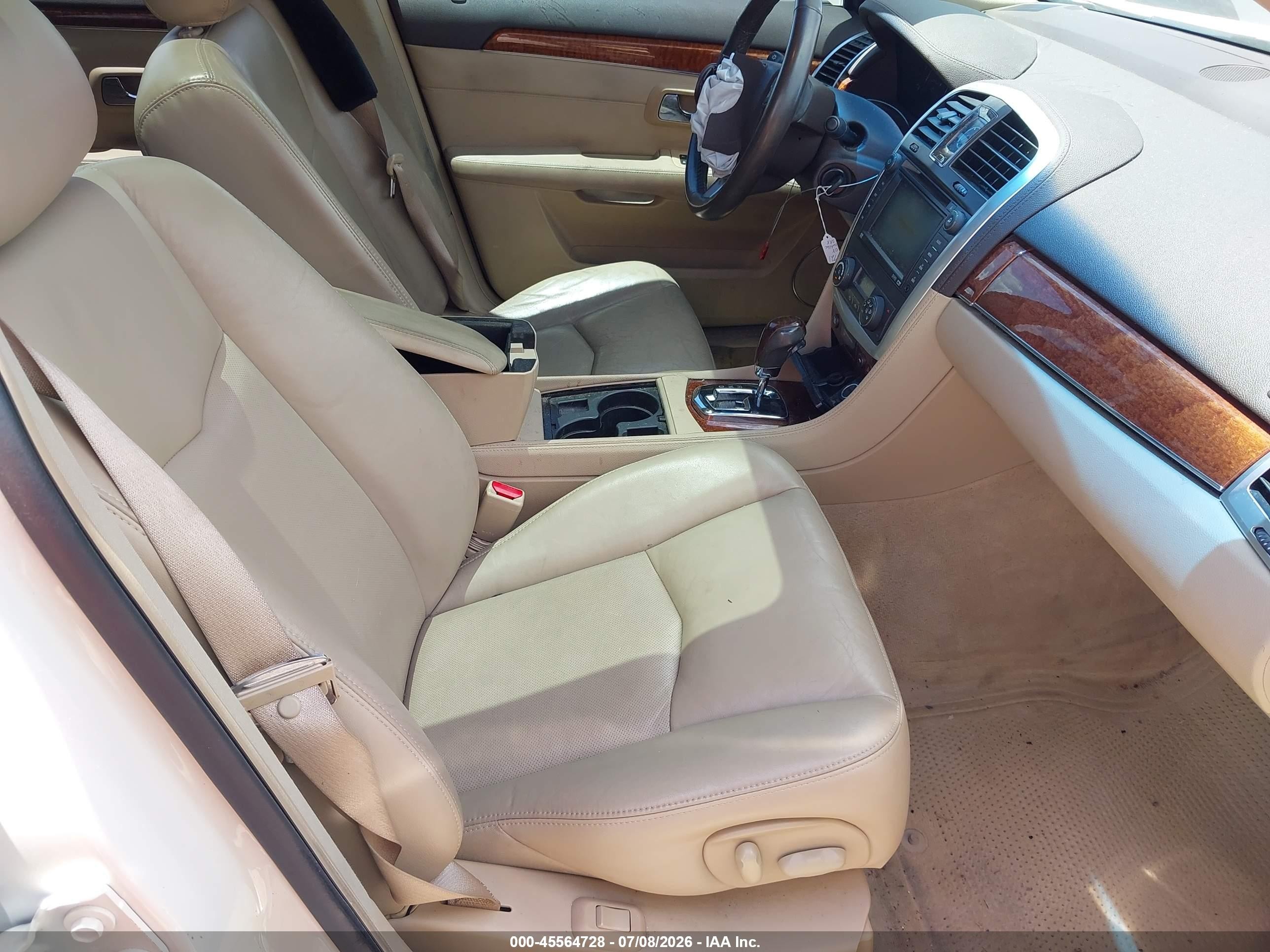 2008 Cadillac Srx Rwd Cream vin: 1GYEE637980112885