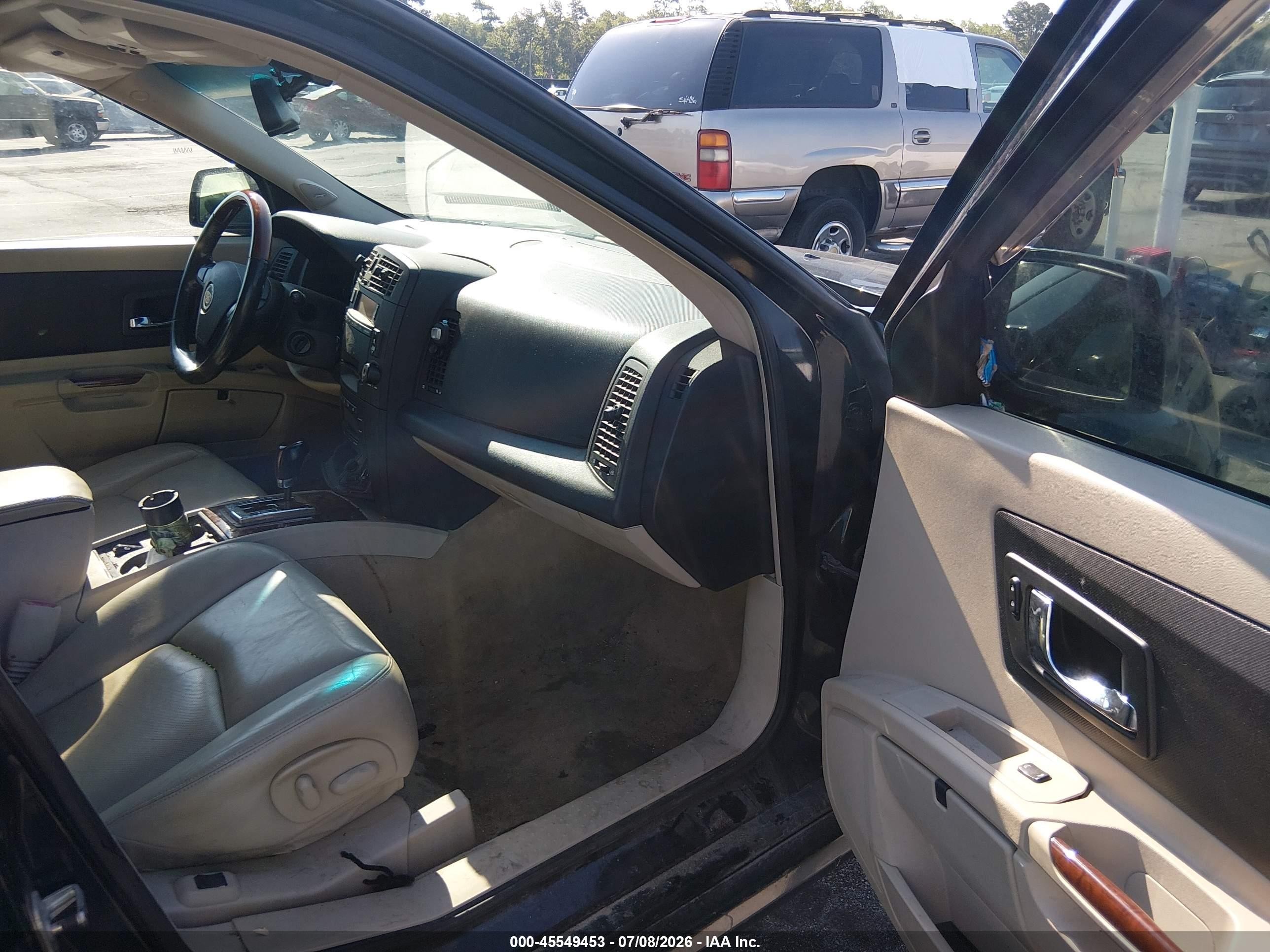 2005 Cadillac Srx V8 Black vin: 1GYEE63A150204077
