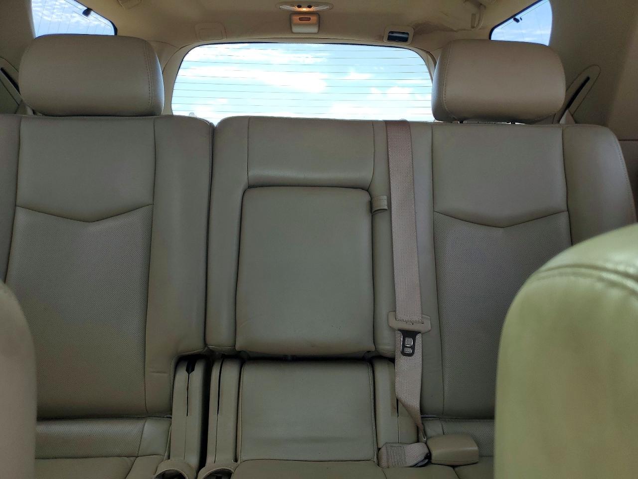 2007 Cadillac Srx Серебряный vin: 1GYEE63A270190922