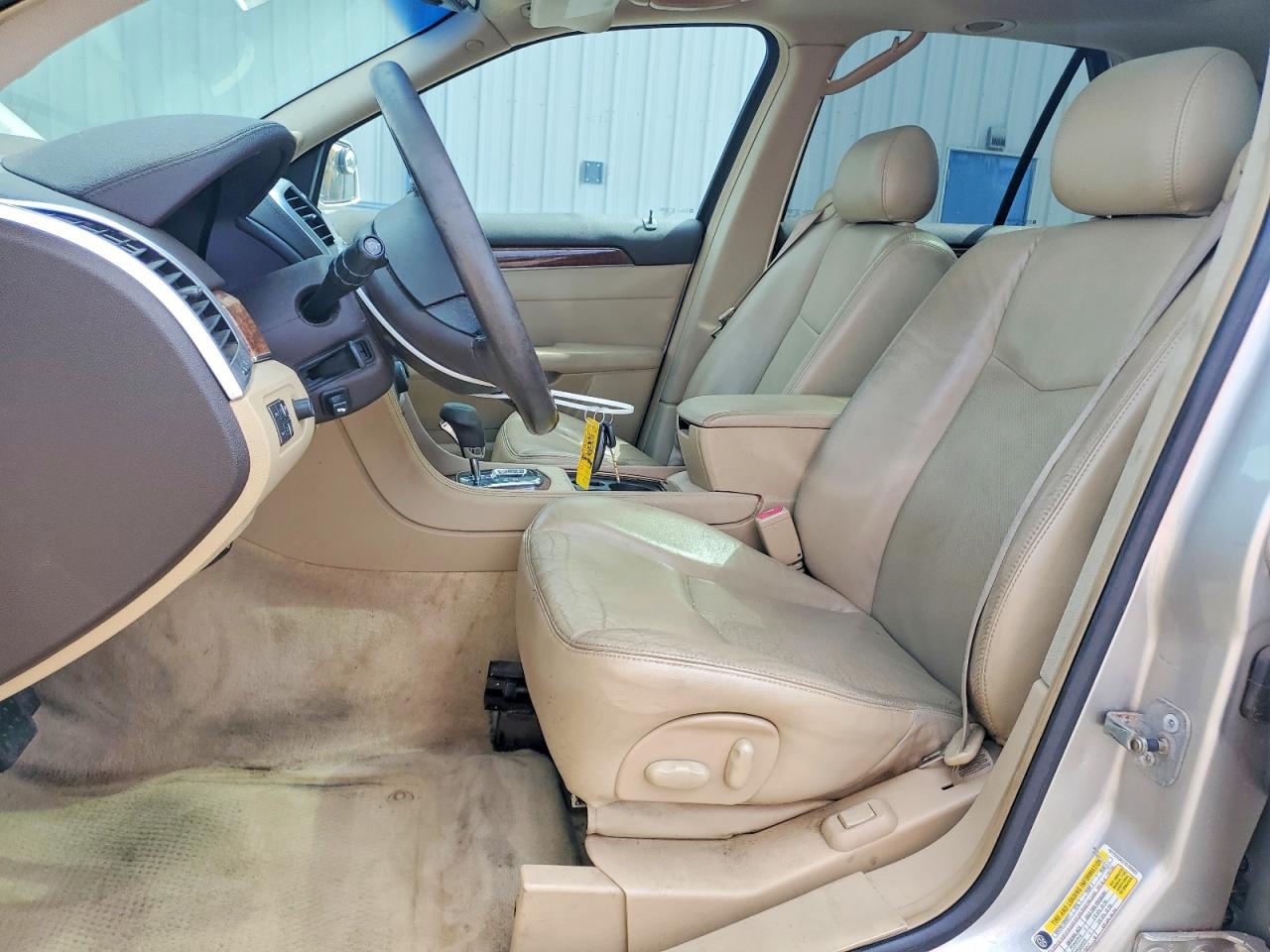 2007 Cadillac Srx Серебряный vin: 1GYEE63A270190922