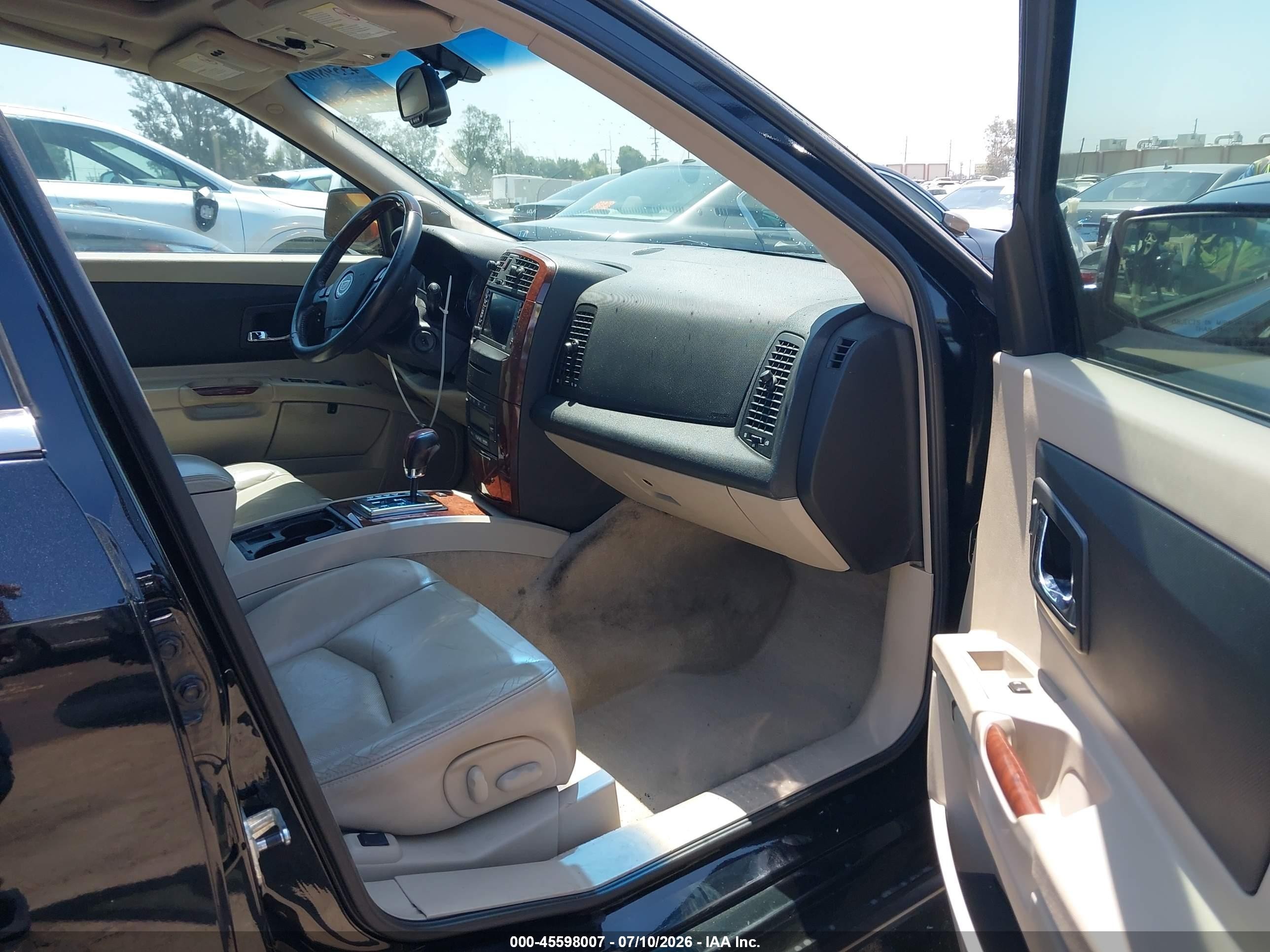2005 Cadillac Srx V8 Black vin: 1GYEE63A450139211