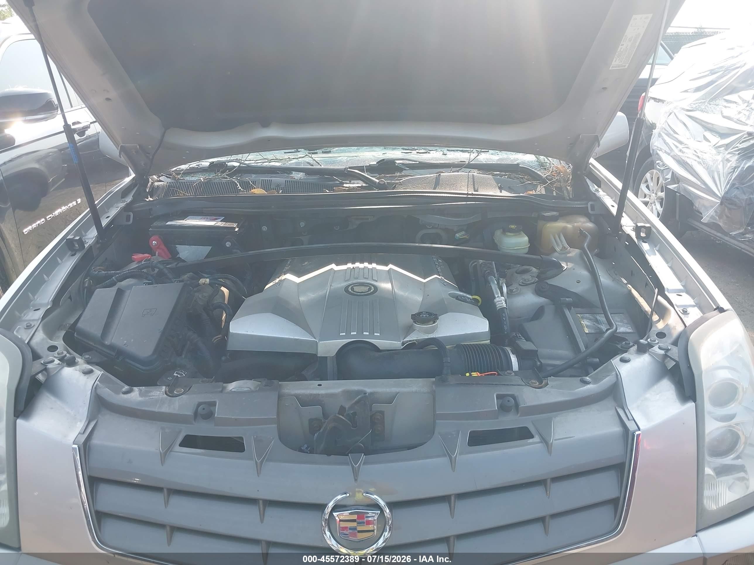 2005 Cadillac Srx V8 Серебряный vin: 1GYEE63A950173094