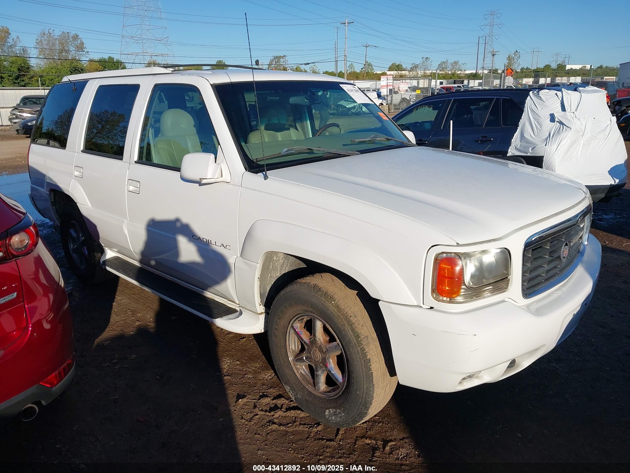 1GYEK13R0YR166066