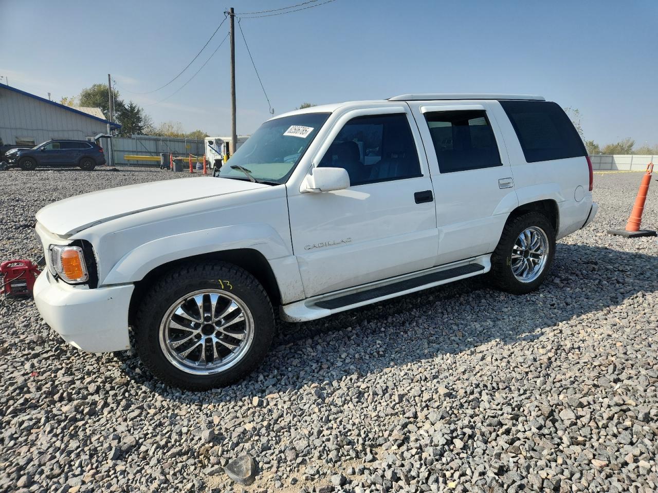 1GYEK13R3YR120179