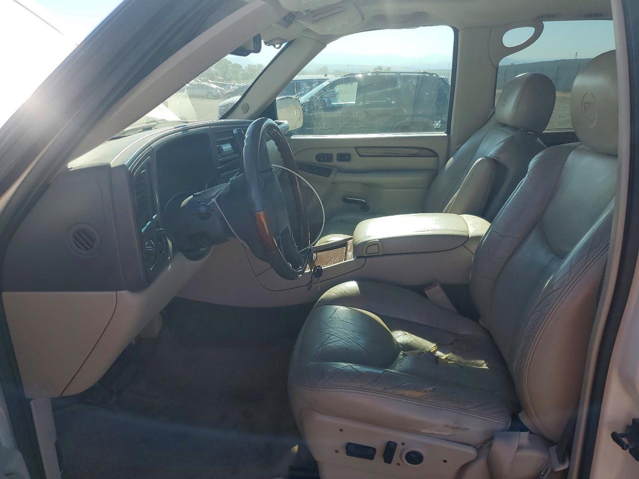 2003 Cadillac Escalade Luxury Beige vin: 1GYEK63N03R129022