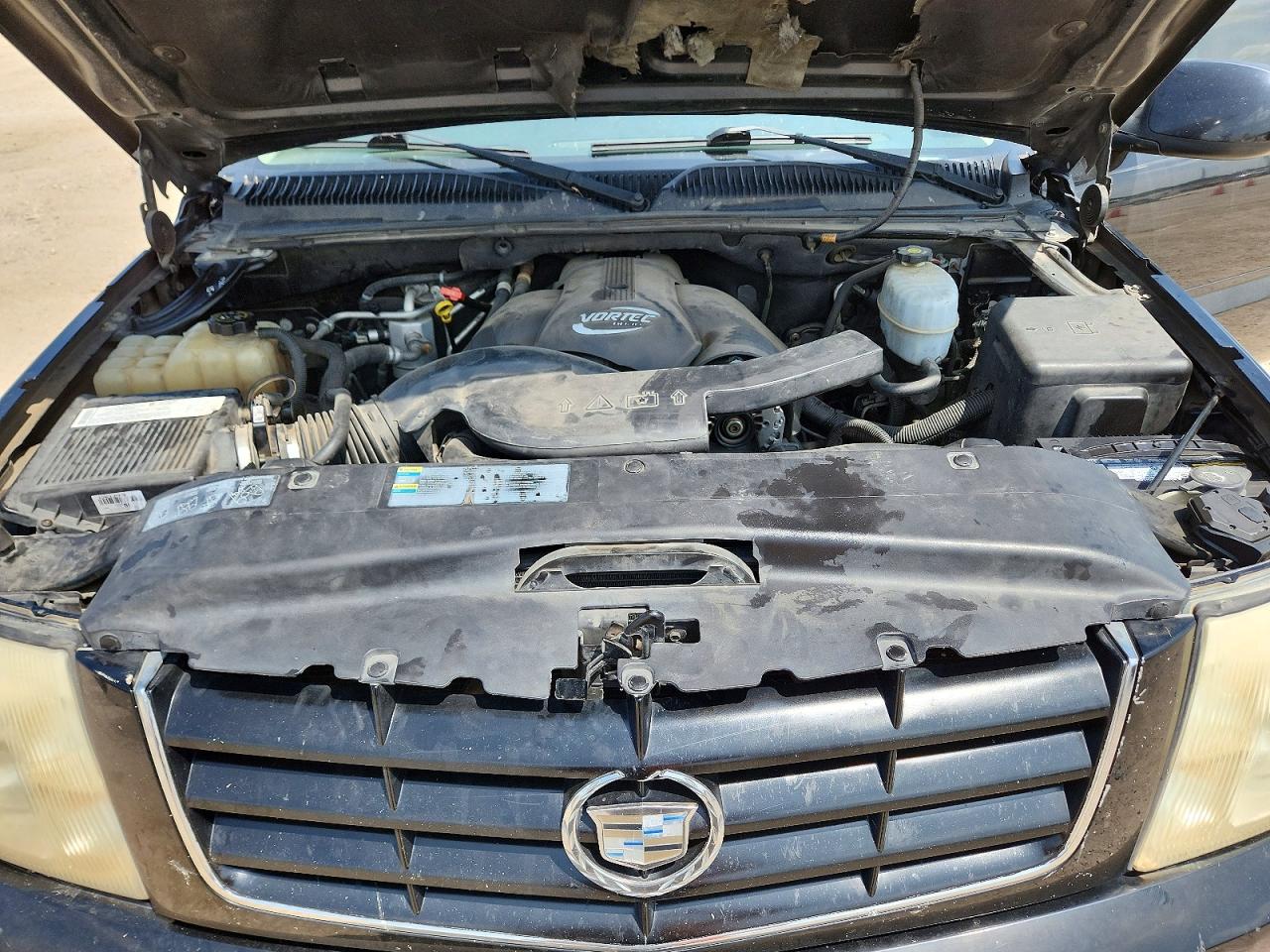 2005 Cadillac Escalade Luxury Black vin: 1GYEK63N05R145918