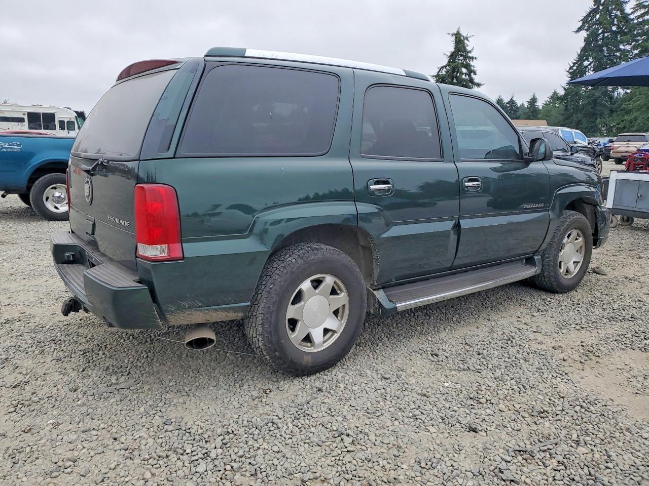 2002 Cadillac Escalade Luxury Green vin: 1GYEK63N12R162142