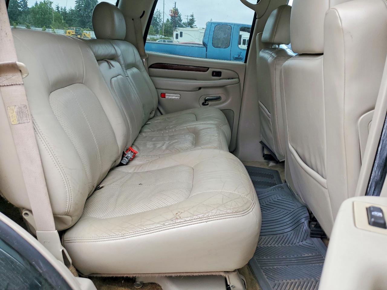 2002 Cadillac Escalade Luxury Green vin: 1GYEK63N12R162142