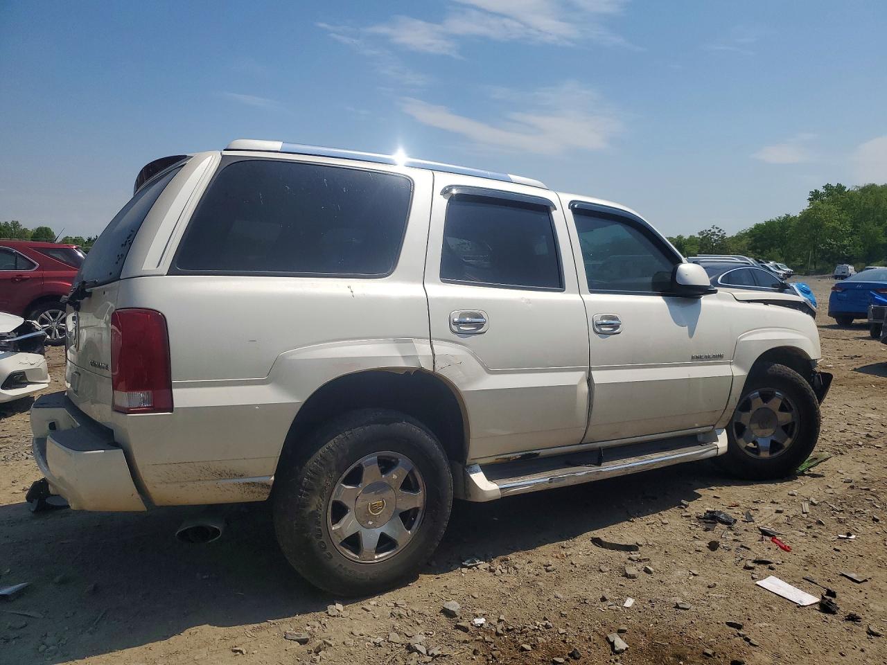 2004 Cadillac Escalade Luxury White vin: 1GYEK63N14R208314