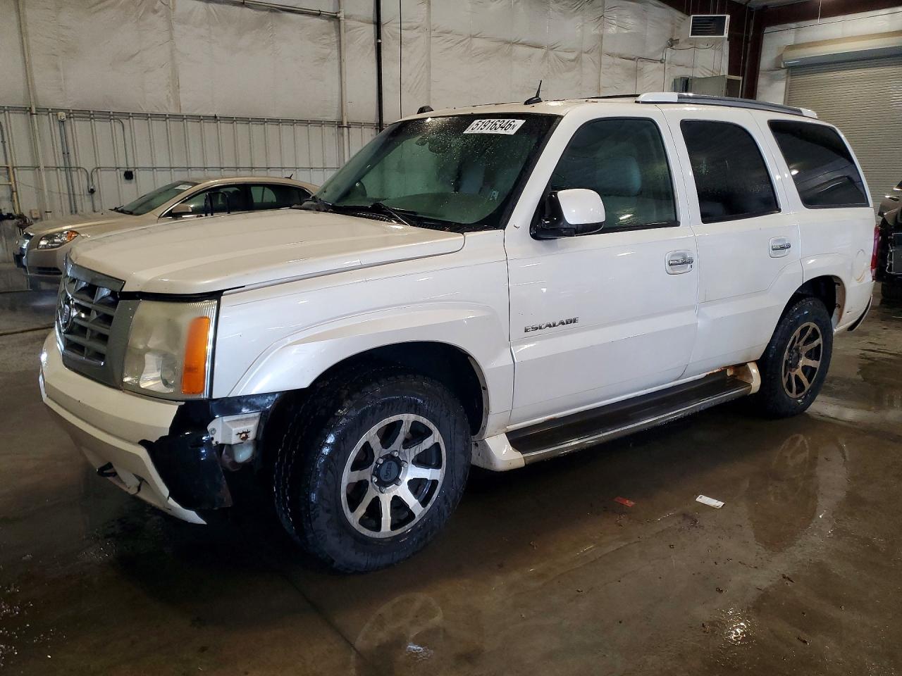 2004 Cadillac Escalade Luxury White vin: 1GYEK63N24R204868