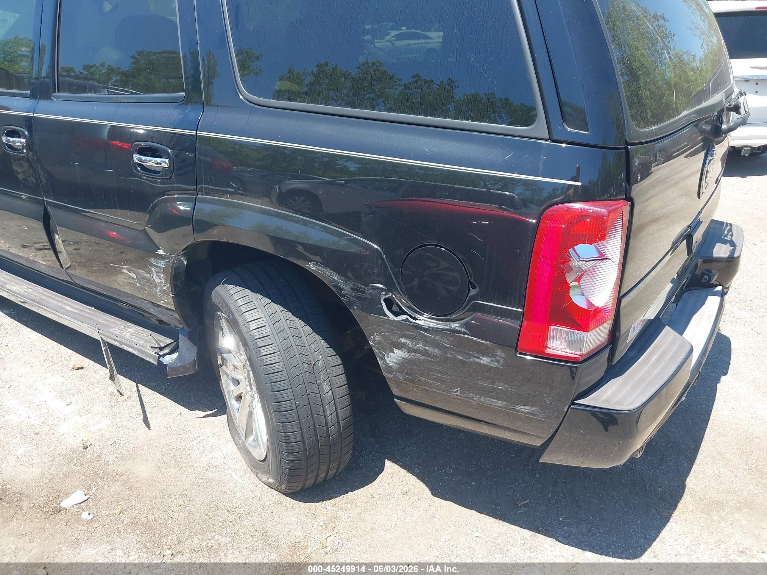 2003 Cadillac Escalade Standard Black vin: 1GYEK63N33R243564
