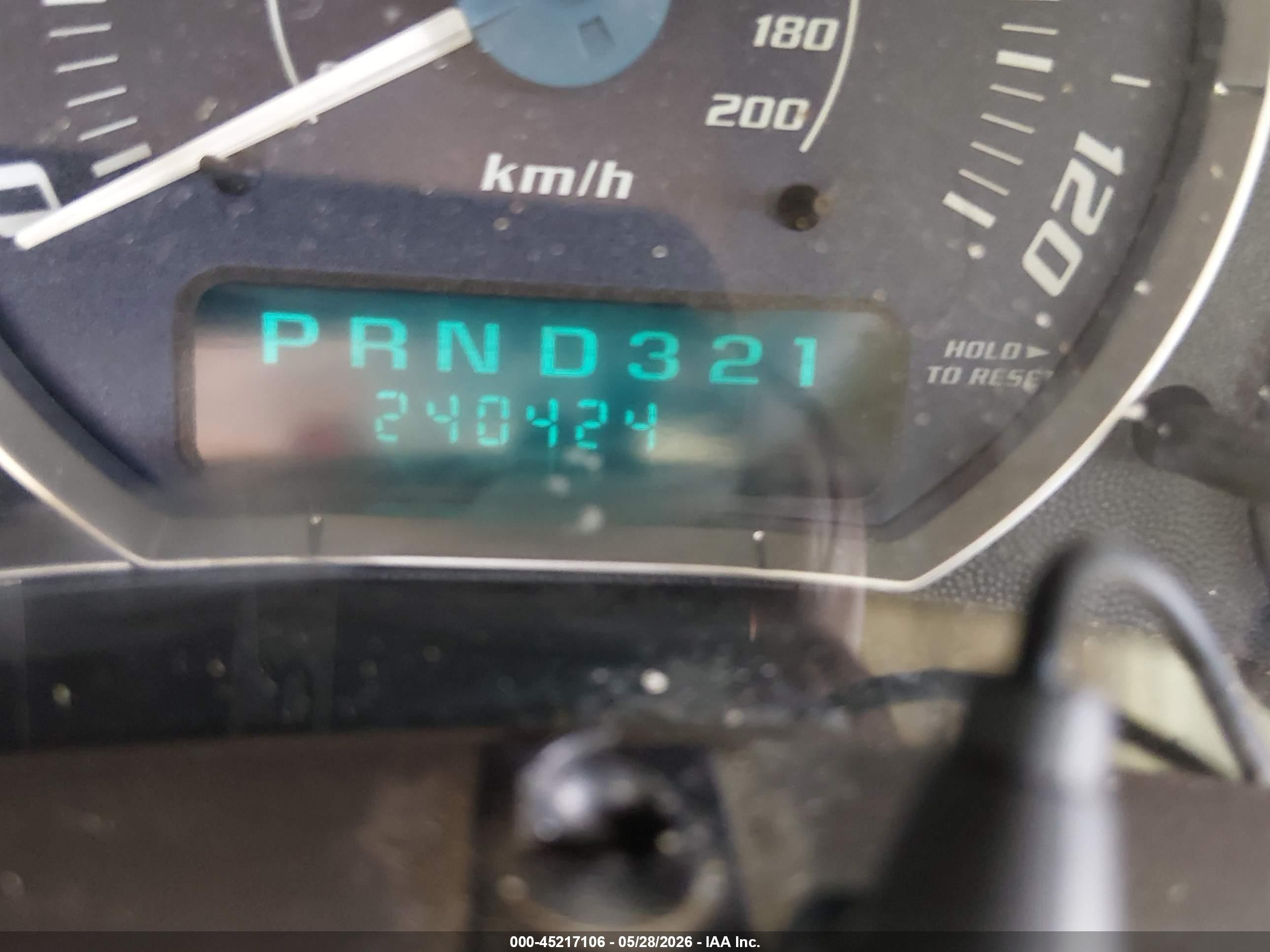 2002 Cadillac Escalade Standard Green vin: 1GYEK63N52R109590