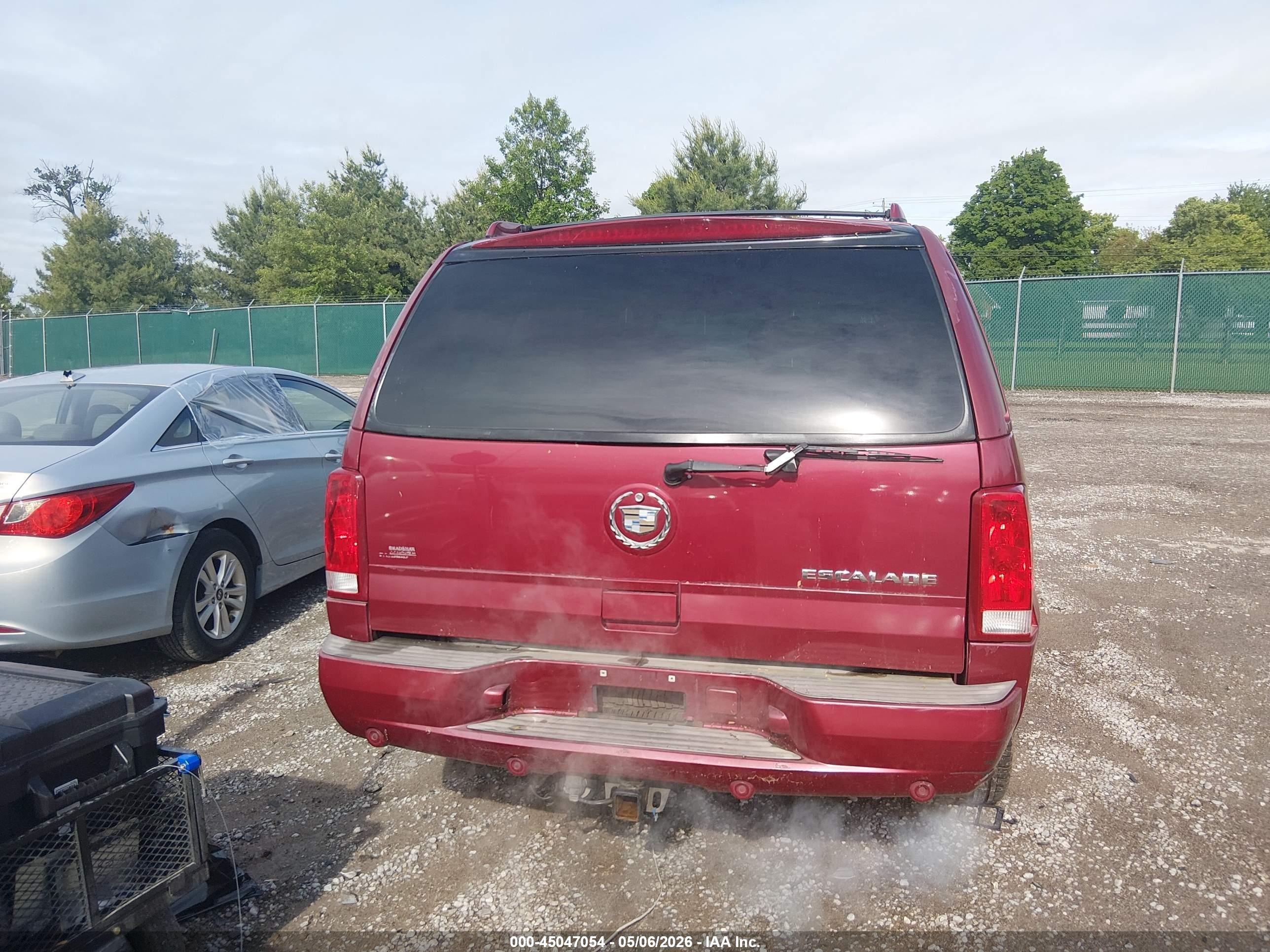 2006 Cadillac Escalade Standard Темно-бордовый vin: 1GYEK63N56R142675
