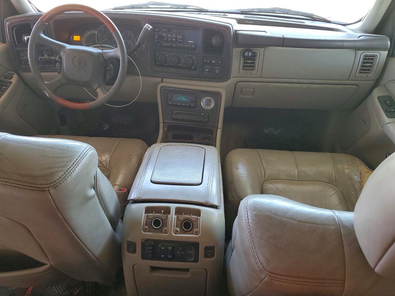 2002 Cadillac Escalade Luxury Burgundy vin: 1GYEK63N62R109100