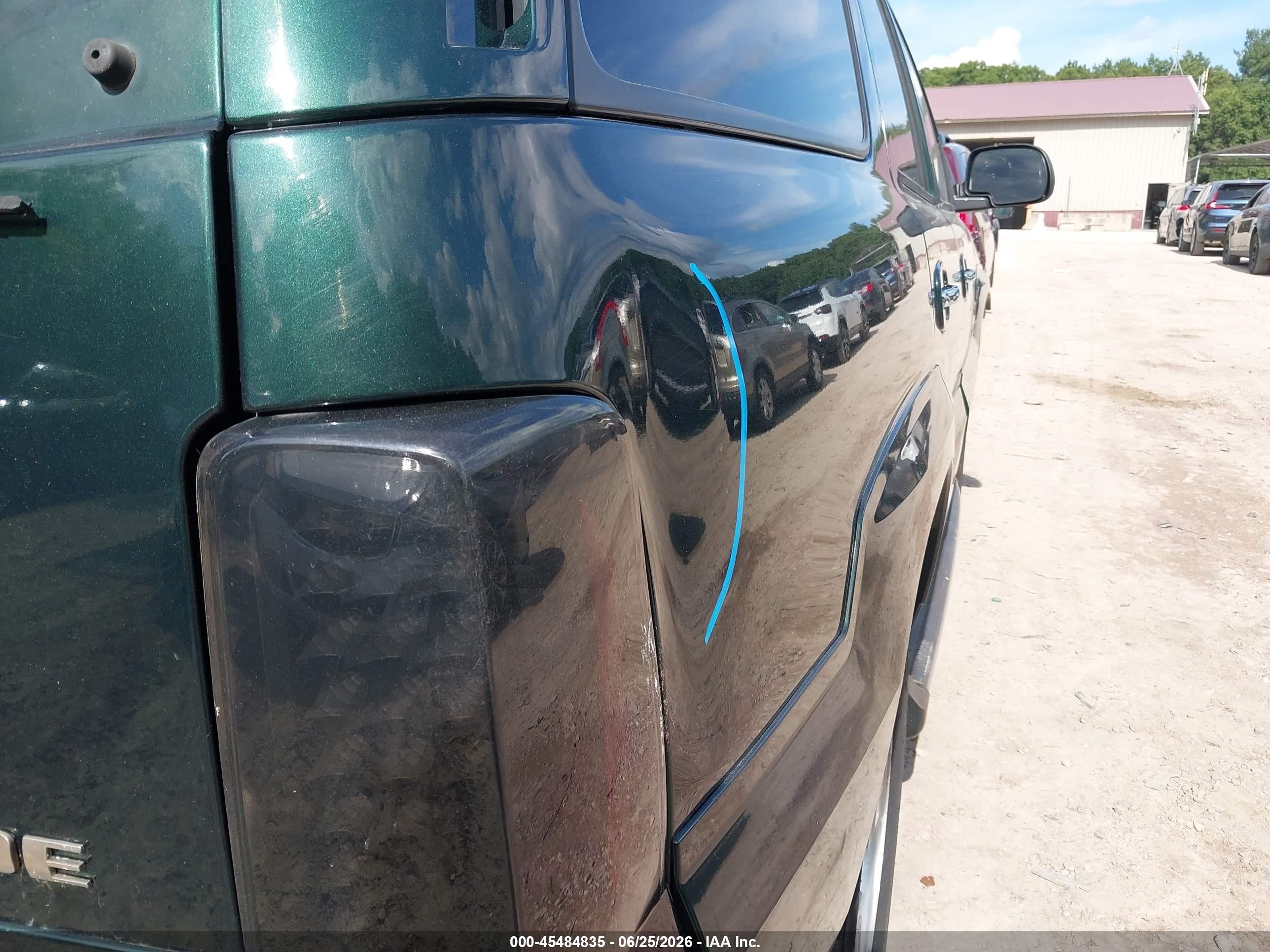 2002 Cadillac Escalade Standard Green vin: 1GYEK63N62R163710