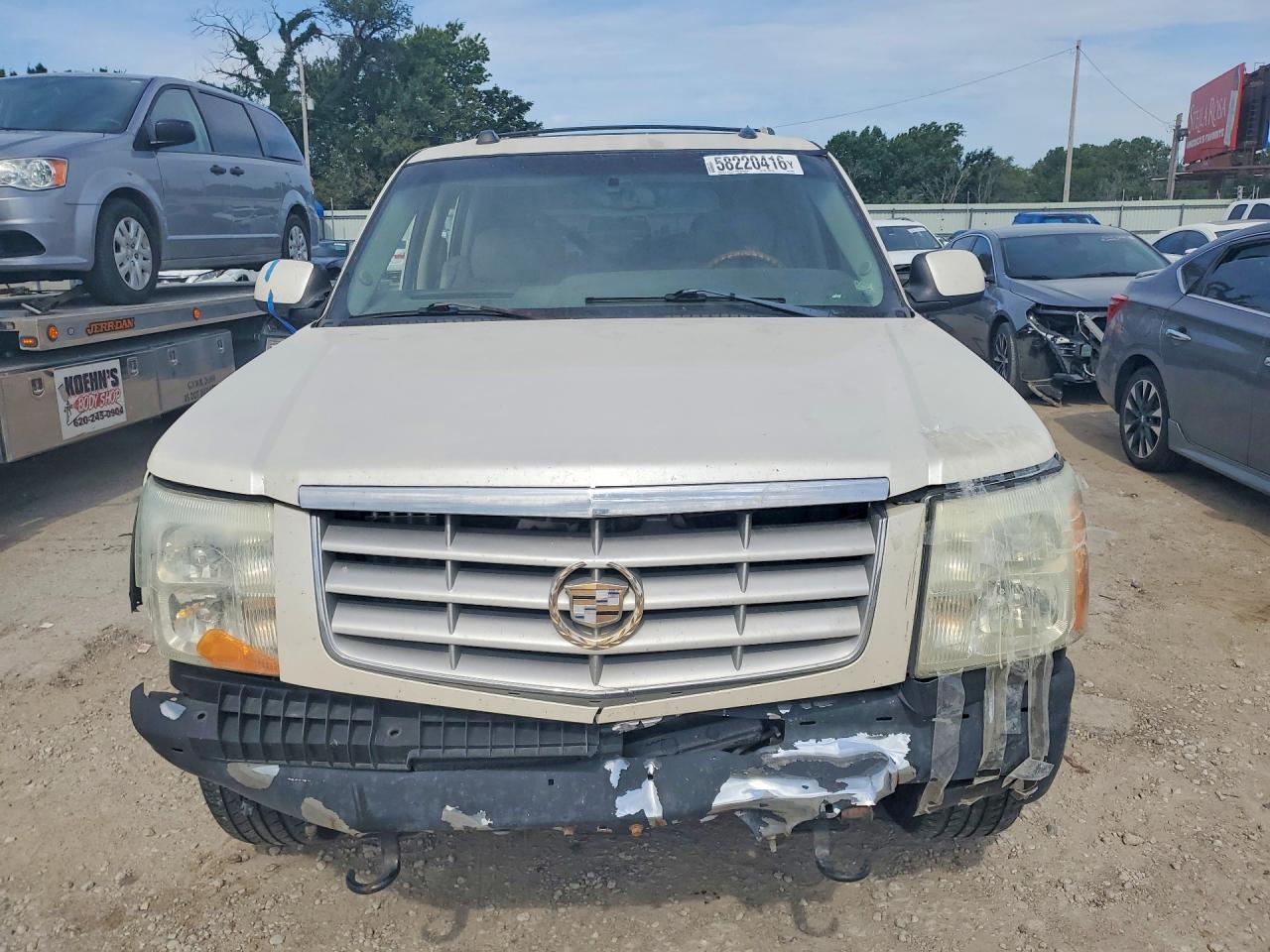 2004 Cadillac Escalade Luxury Белый vin: 1GYEK63N64R251952