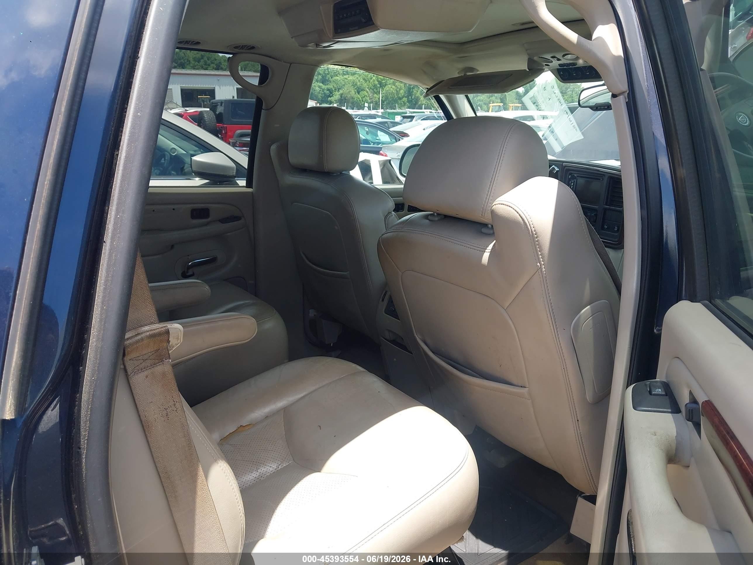 2005 Cadillac Escalade Standard Blue vin: 1GYEK63N65R182052