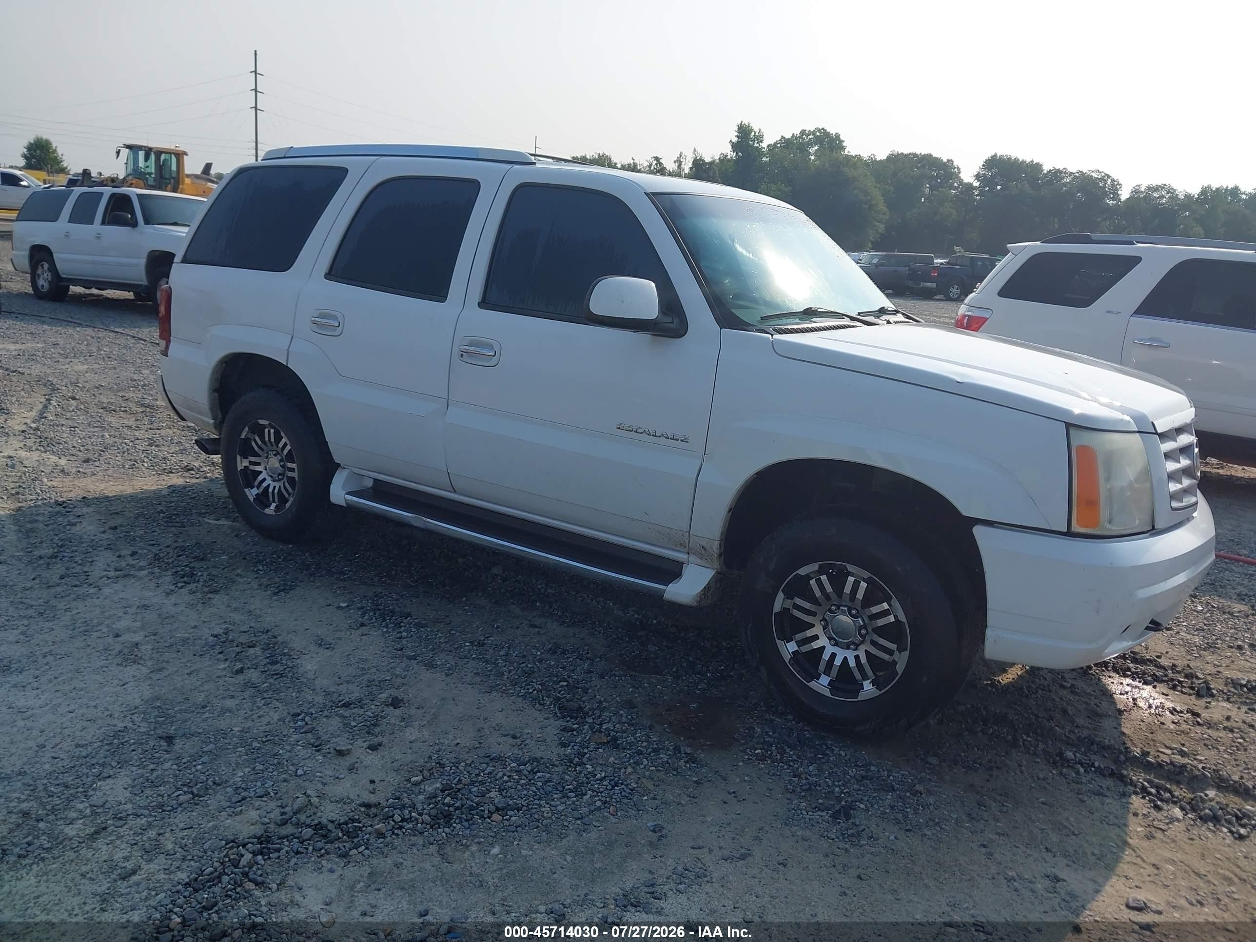 2002 Cadillac Escalade Standard White vin: 1GYEK63N72R112085