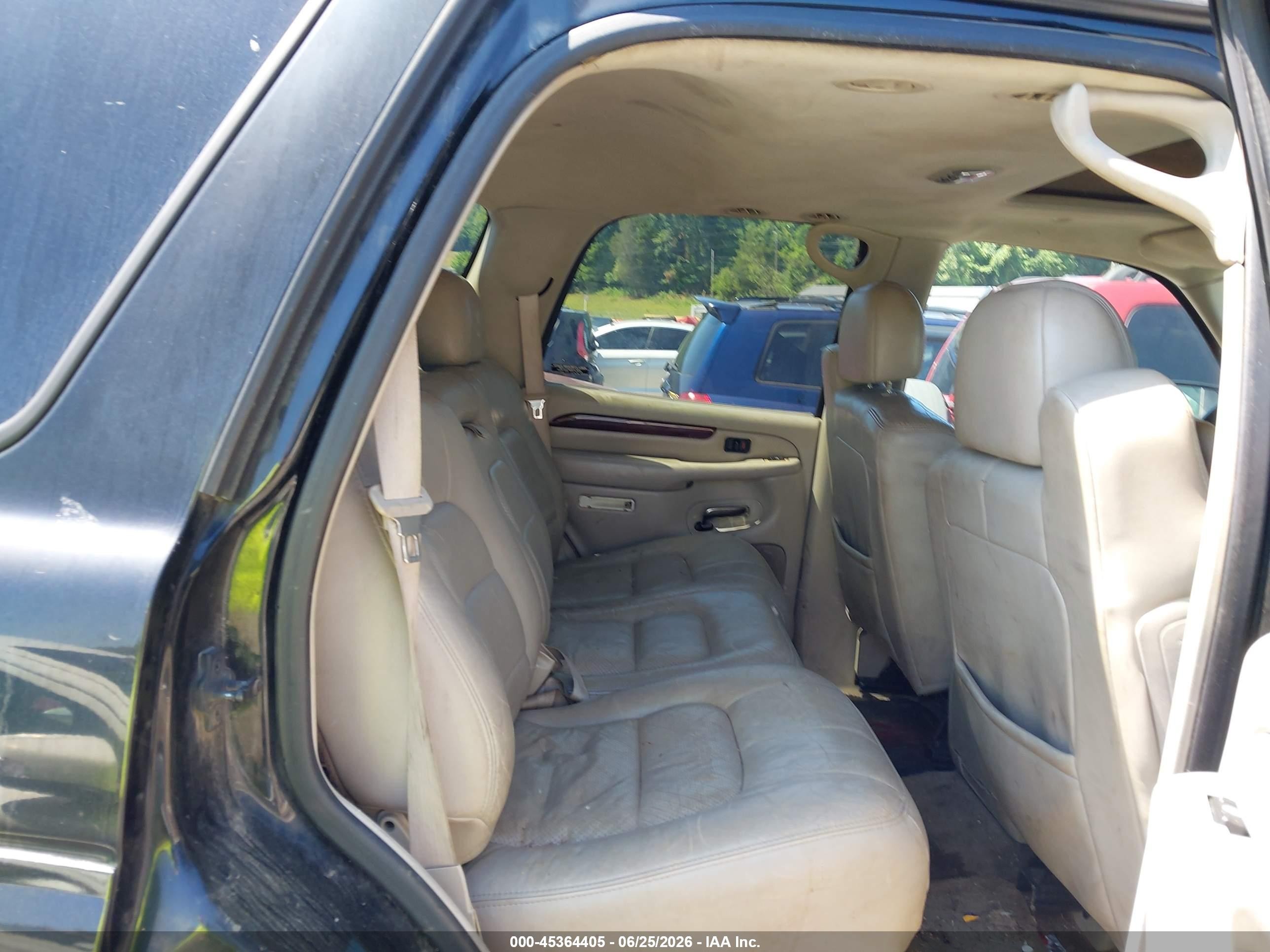 2002 Cadillac Escalade Standard Black vin: 1GYEK63N72R115326