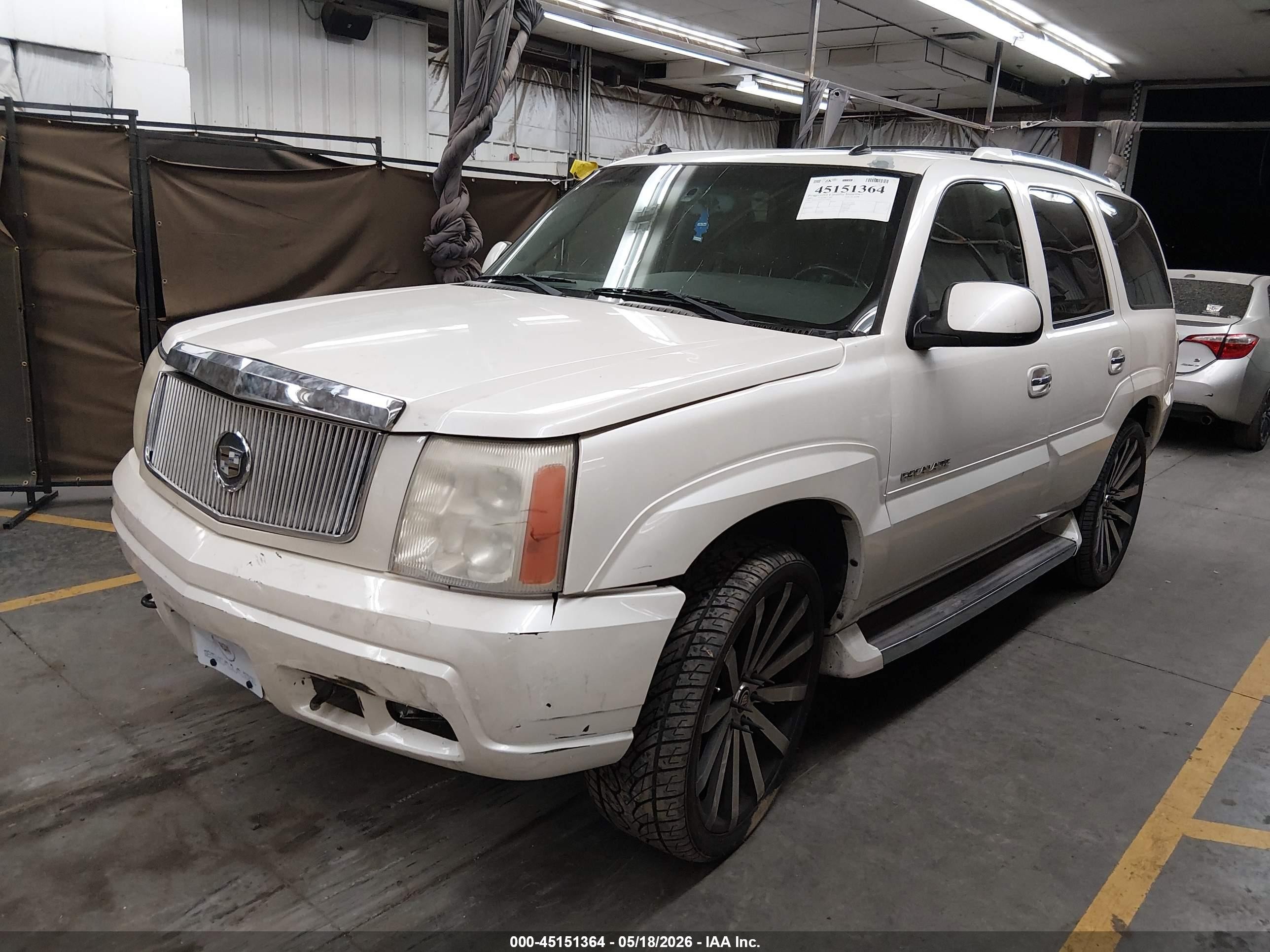 2005 Cadillac Escalade Standard Beige vin: 1GYEK63N75R219092