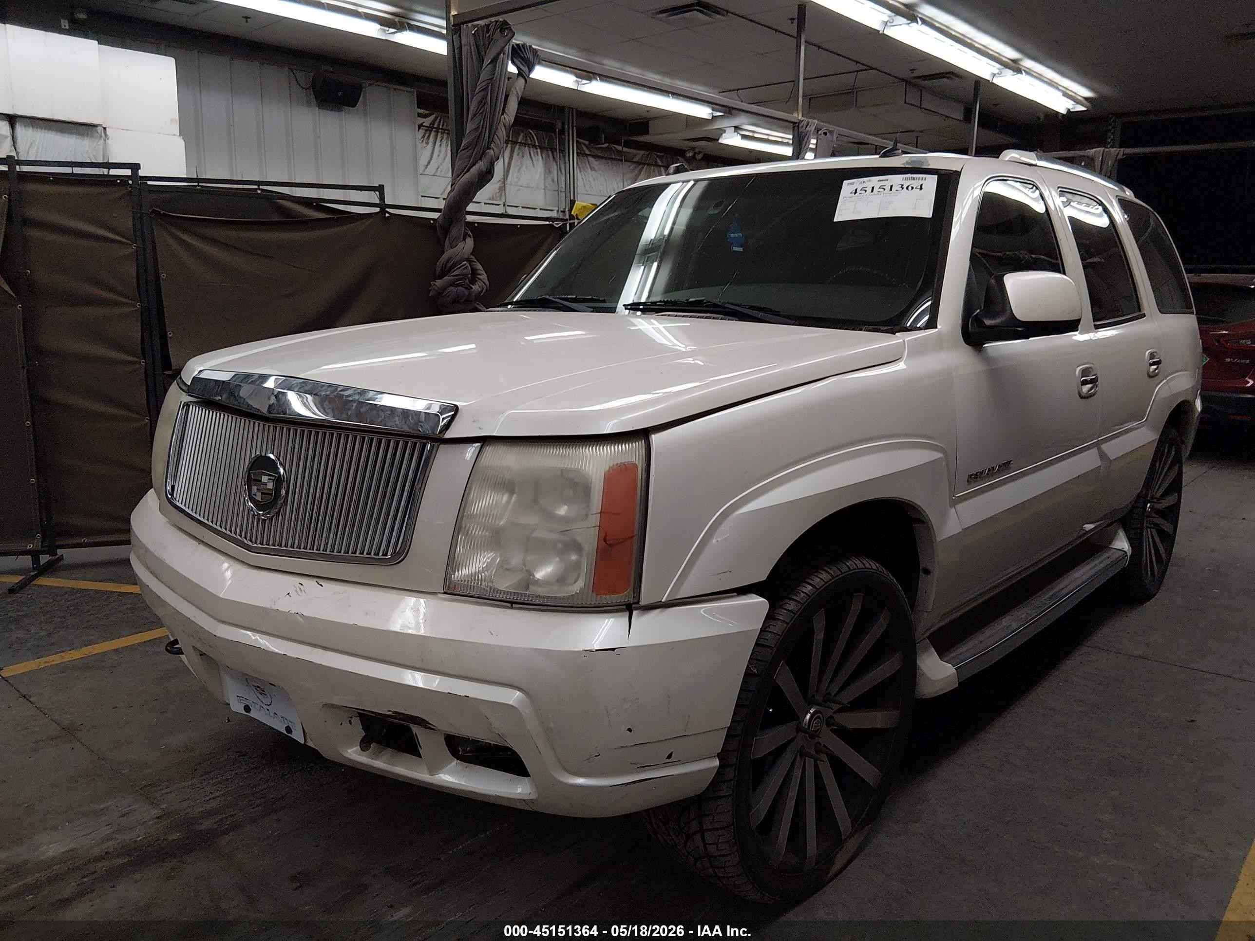 2005 Cadillac Escalade Standard Beige vin: 1GYEK63N75R219092