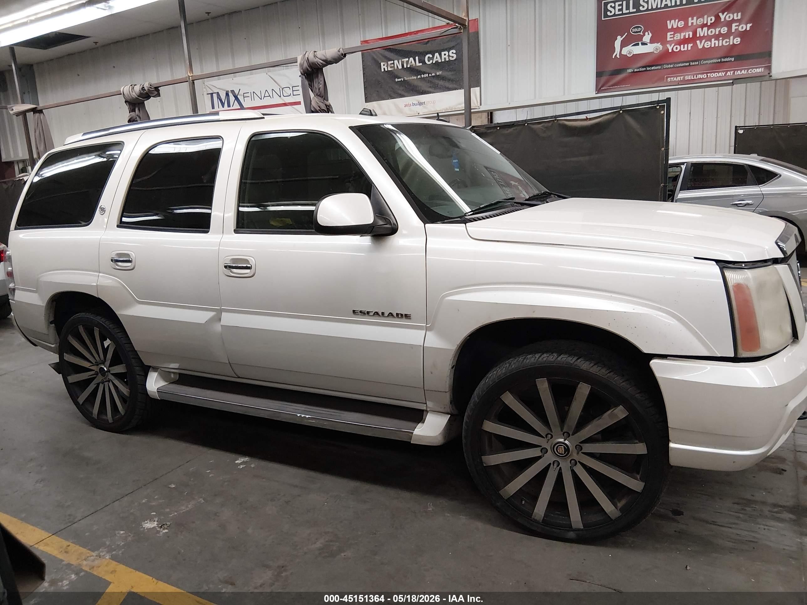 2005 Cadillac Escalade Standard Beige vin: 1GYEK63N75R219092