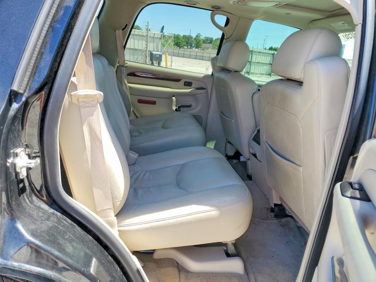 2006 Cadillac Escalade Luxury Черный vin: 1GYEK63N76R126770