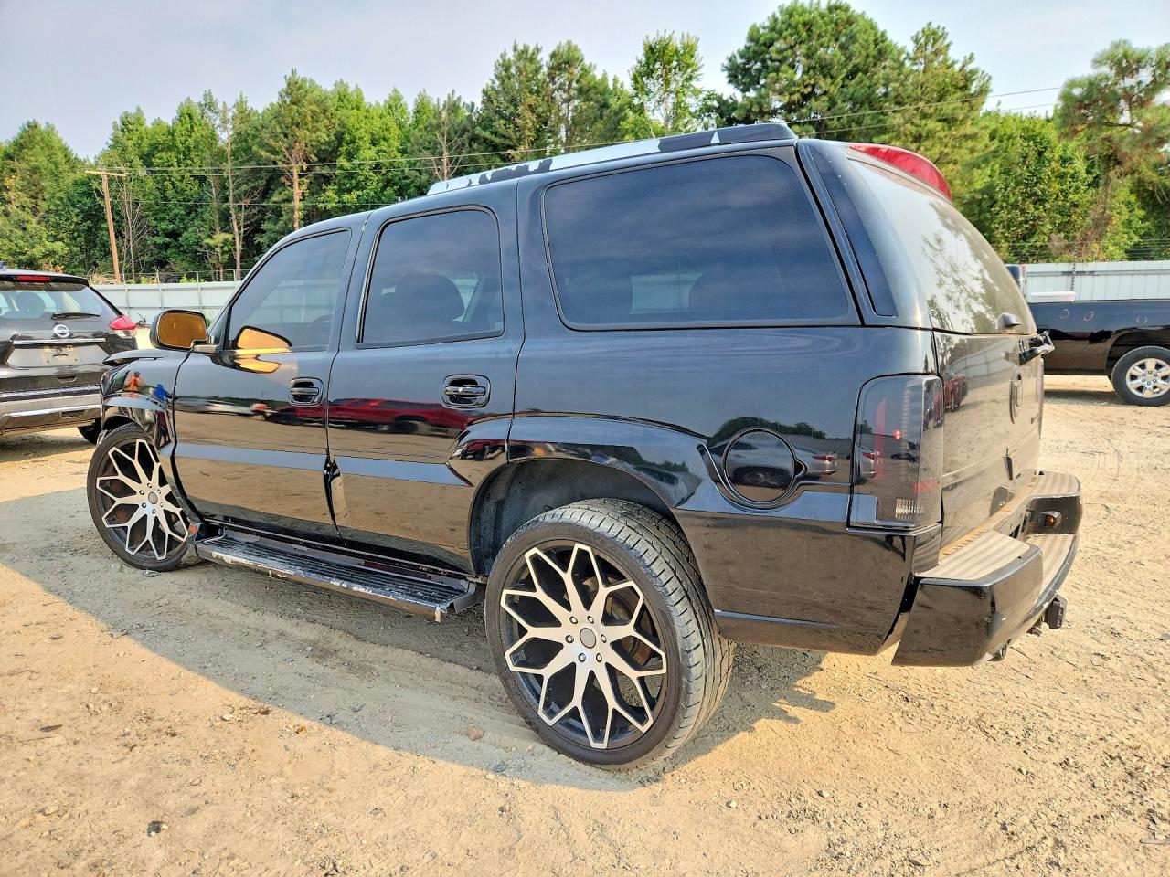 2005 Cadillac Escalade Black vin: 1GYEK63N85R139915