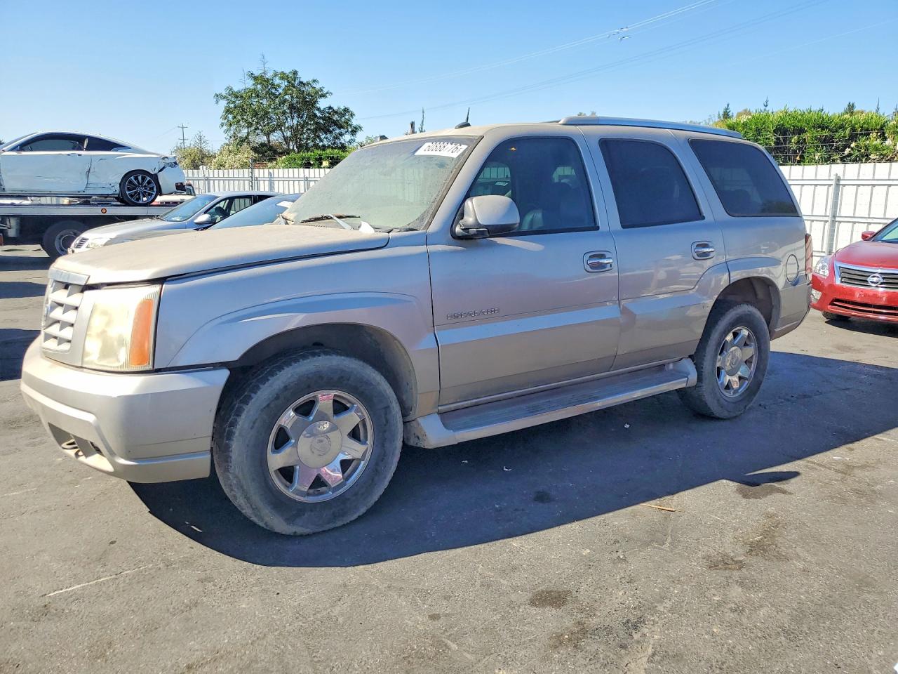 2005 Cadillac Escalade Luxury Beige vin: 1GYEK63N85R214239