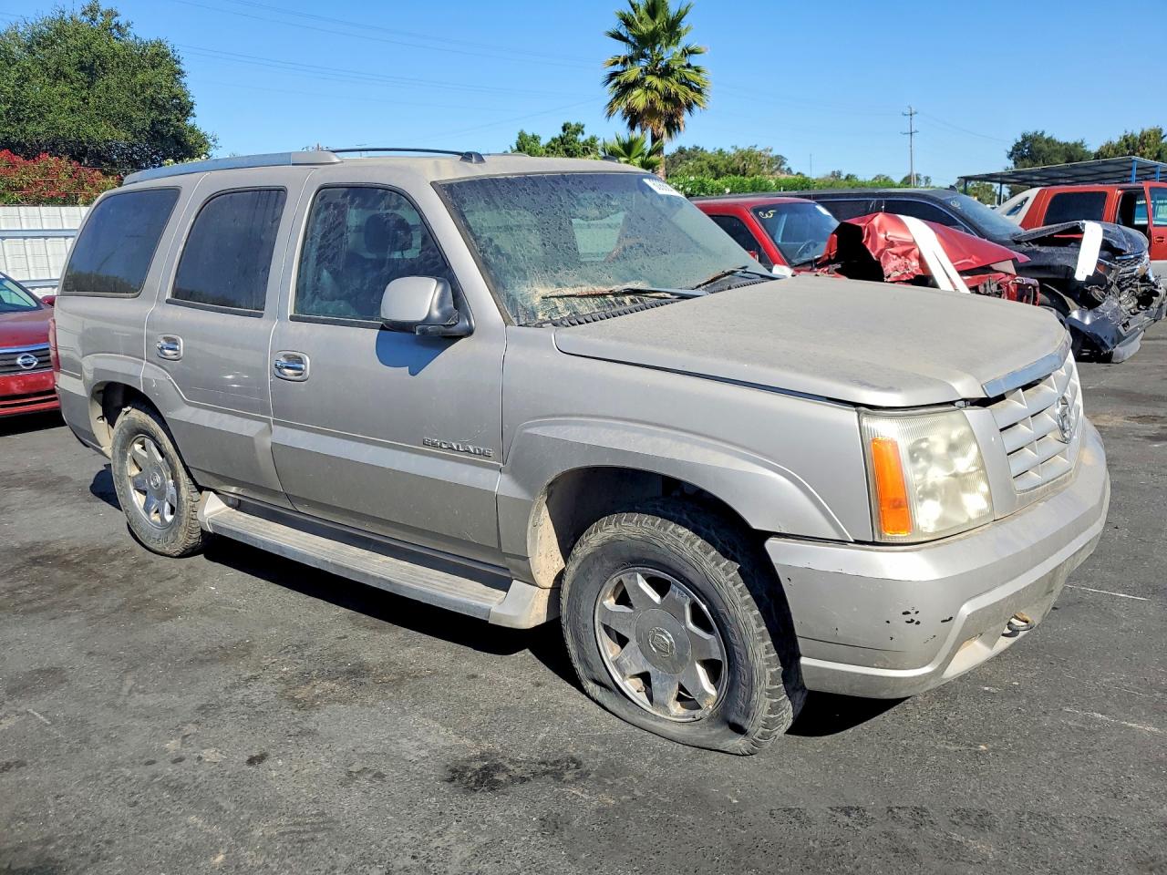 2005 Cadillac Escalade Luxury Beige vin: 1GYEK63N85R214239
