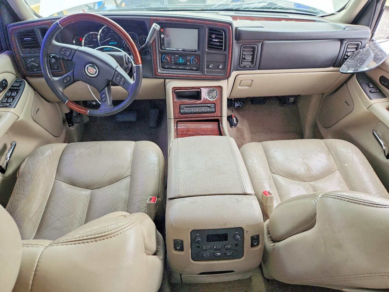 2005 Cadillac Escalade Luxury White vin: 1GYEK63N85R257642