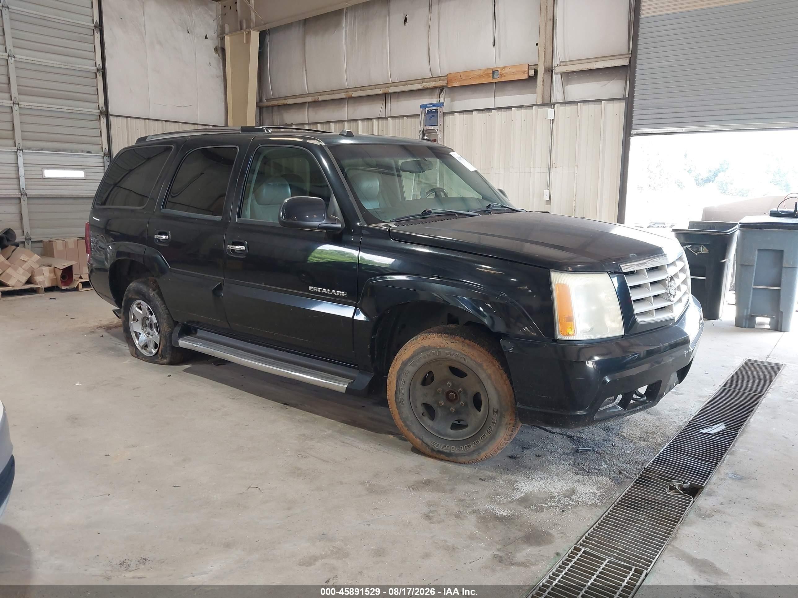 2004 Cadillac Escalade Standard Черный vin: 1GYEK63N94R218962