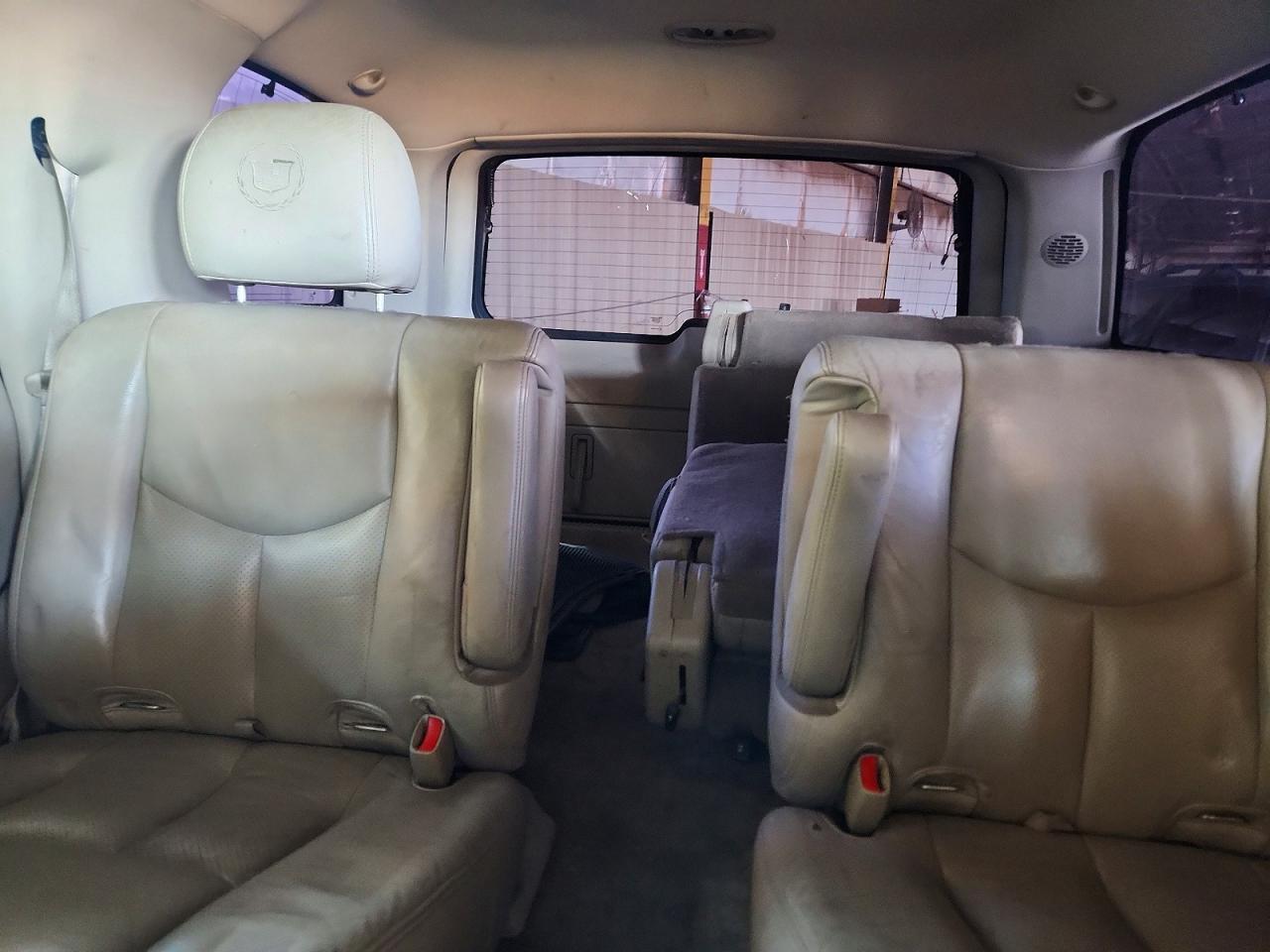 2004 Cadillac Escalade Luxury Blue vin: 1GYEK63NX4R193814