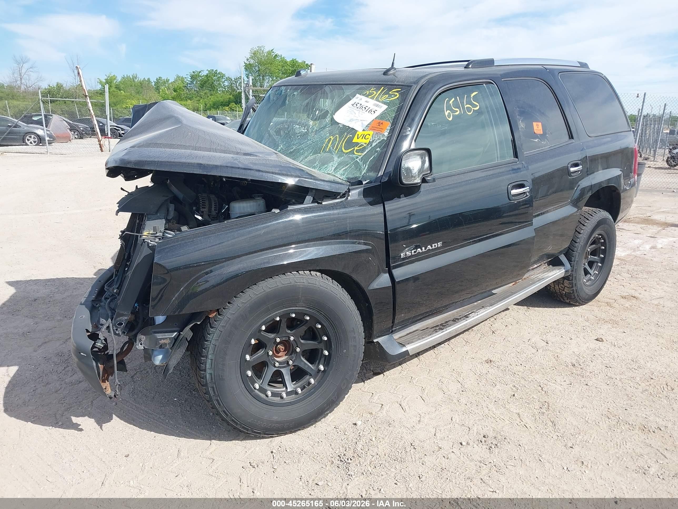 2004 Cadillac Escalade Standard Black vin: 1GYEK63NX4R321307