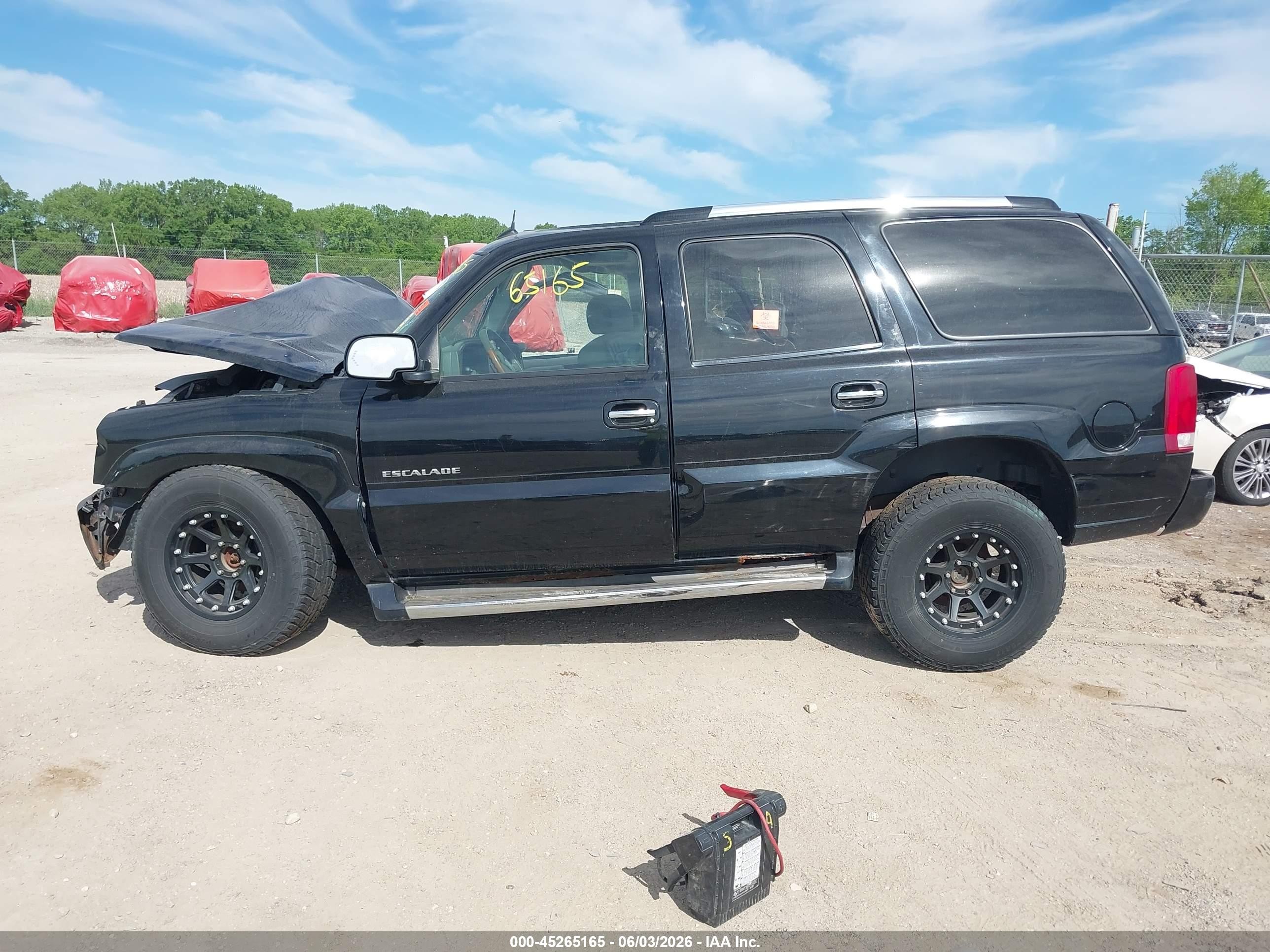 2004 Cadillac Escalade Standard Black vin: 1GYEK63NX4R321307