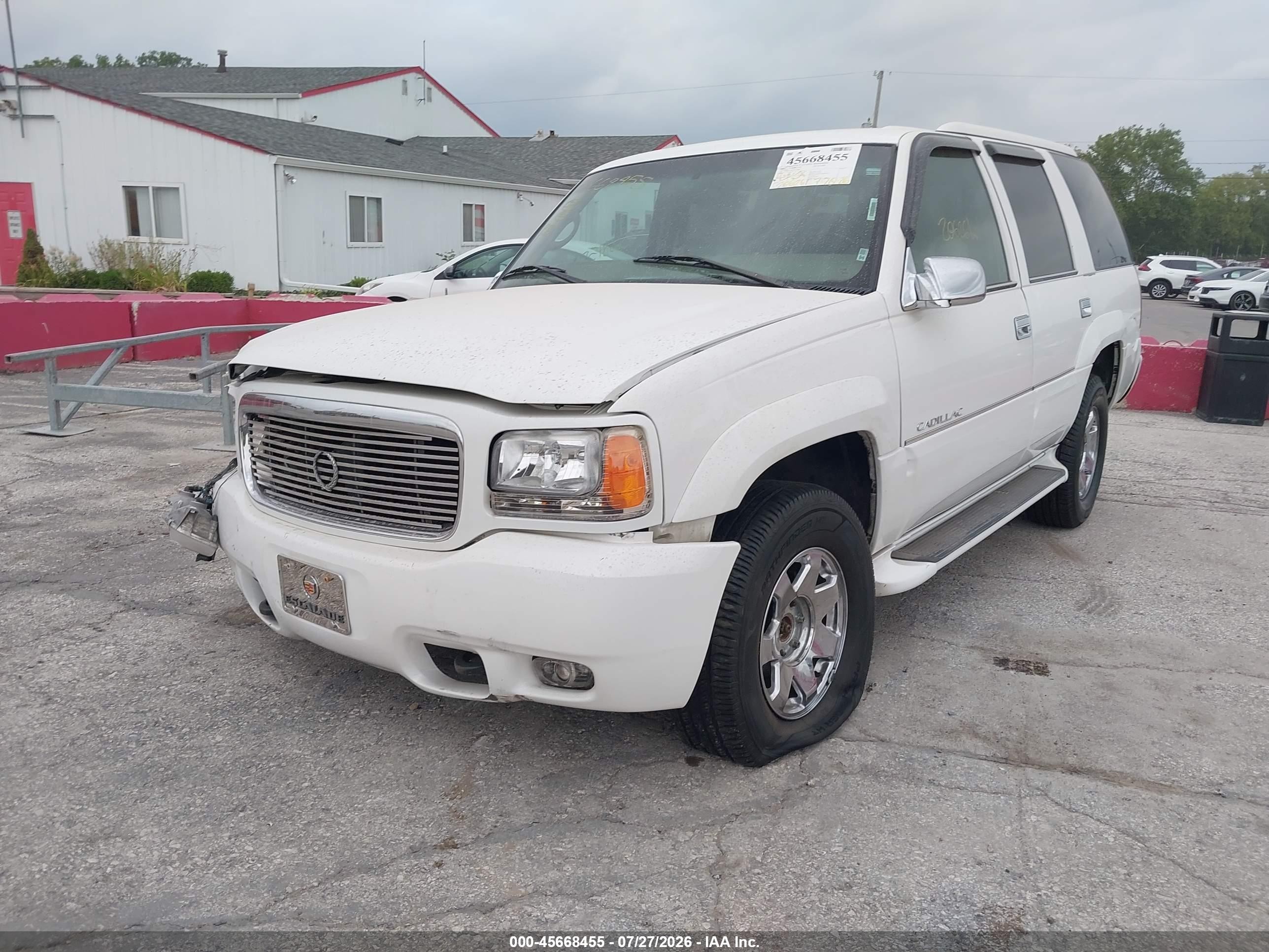 2000 Cadillac Escalade Standard White vin: 1GYEK63R0YR170843