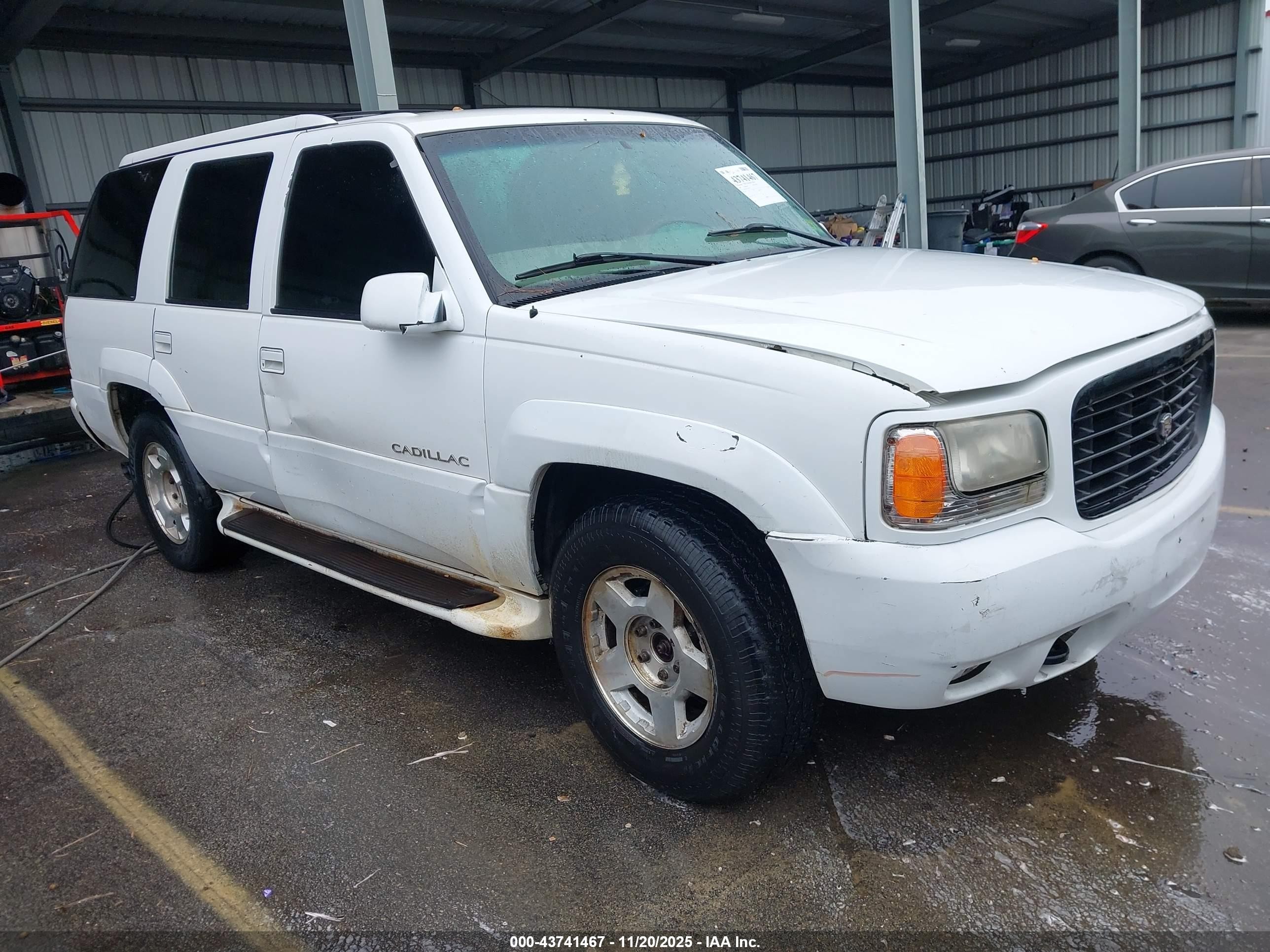 1GYEK63R1YR219290