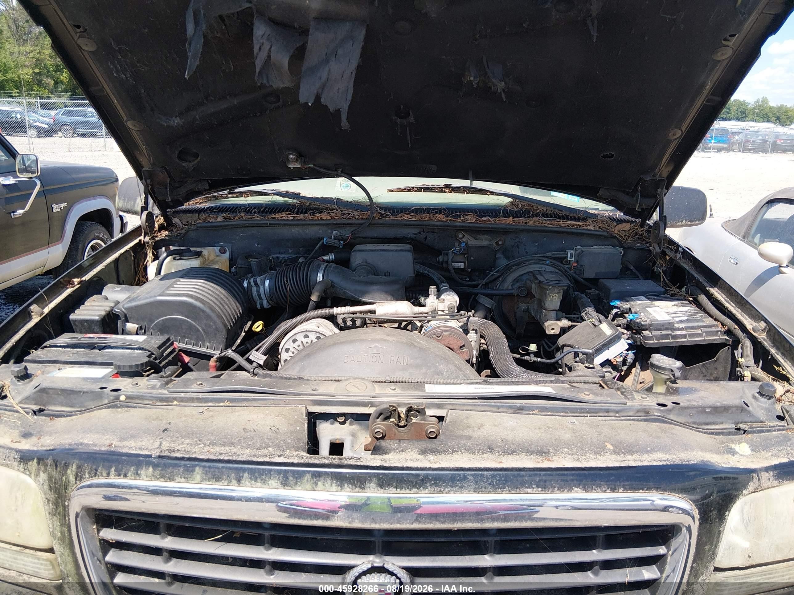 2000 Cadillac Escalade Standard Black vin: 1GYEK63R3YR228802