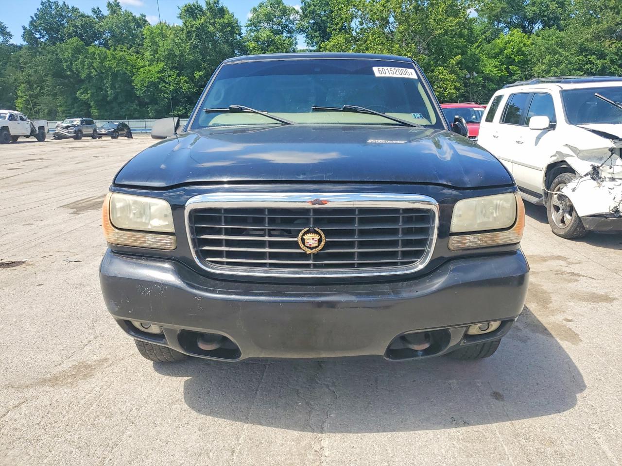 2000 Cadillac Escalade Luxury Black vin: 1GYEK63R6YR176324
