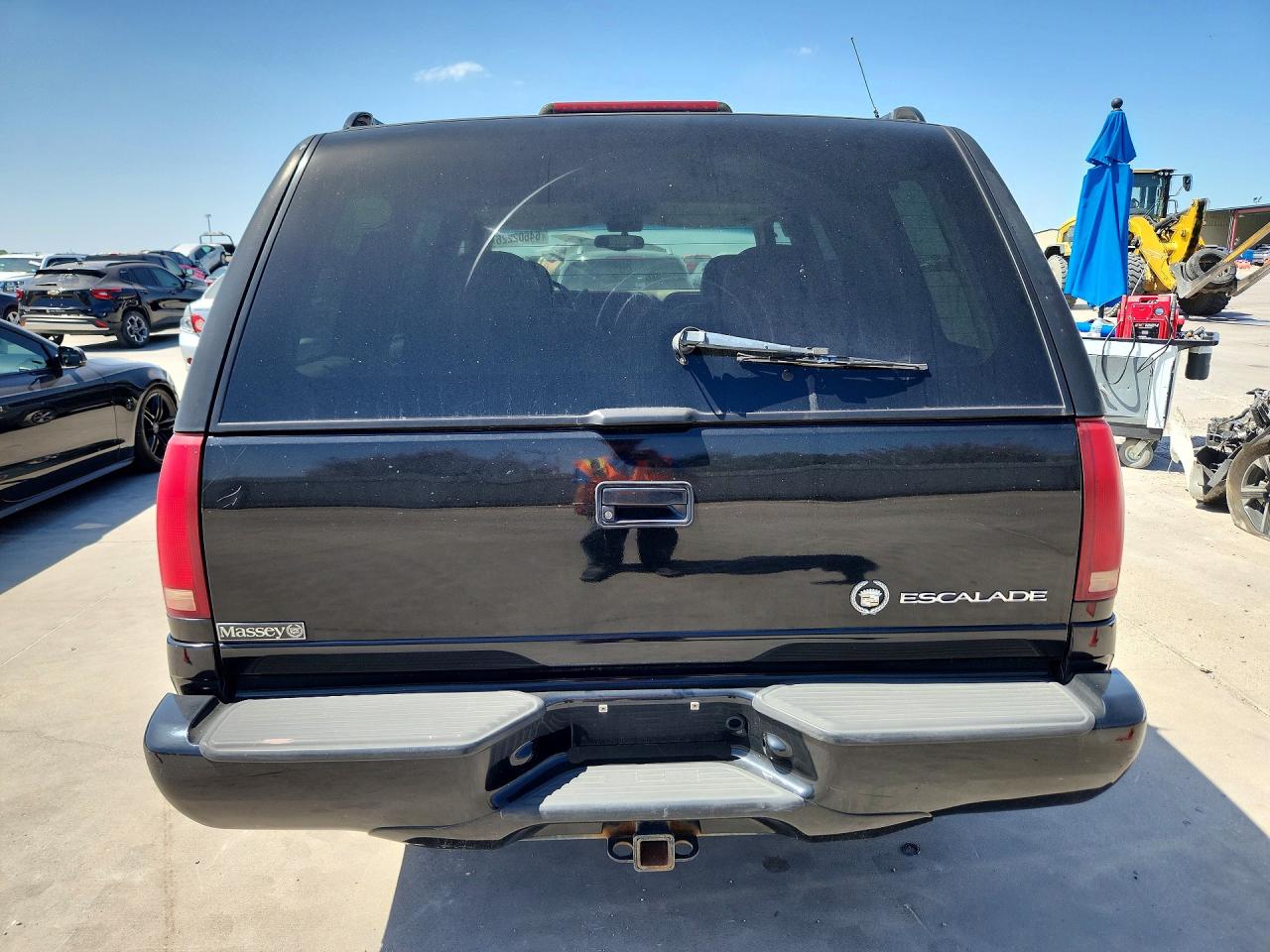 2000 Cadillac Escalade Luxury Black vin: 1GYEK63R8YR212336