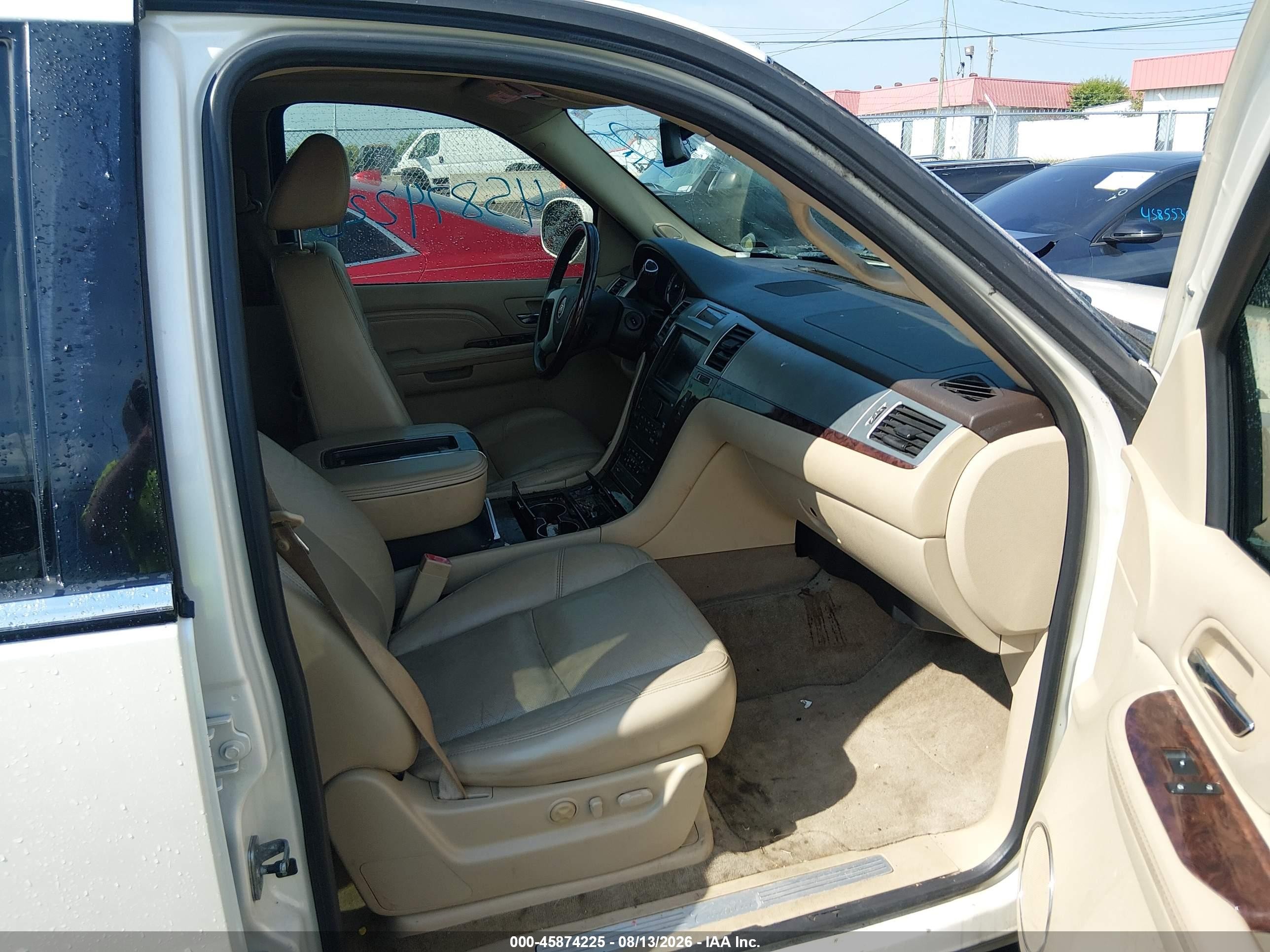 2009 Cadillac Escalade Esv Standard White vin: 1GYFC16299R126098